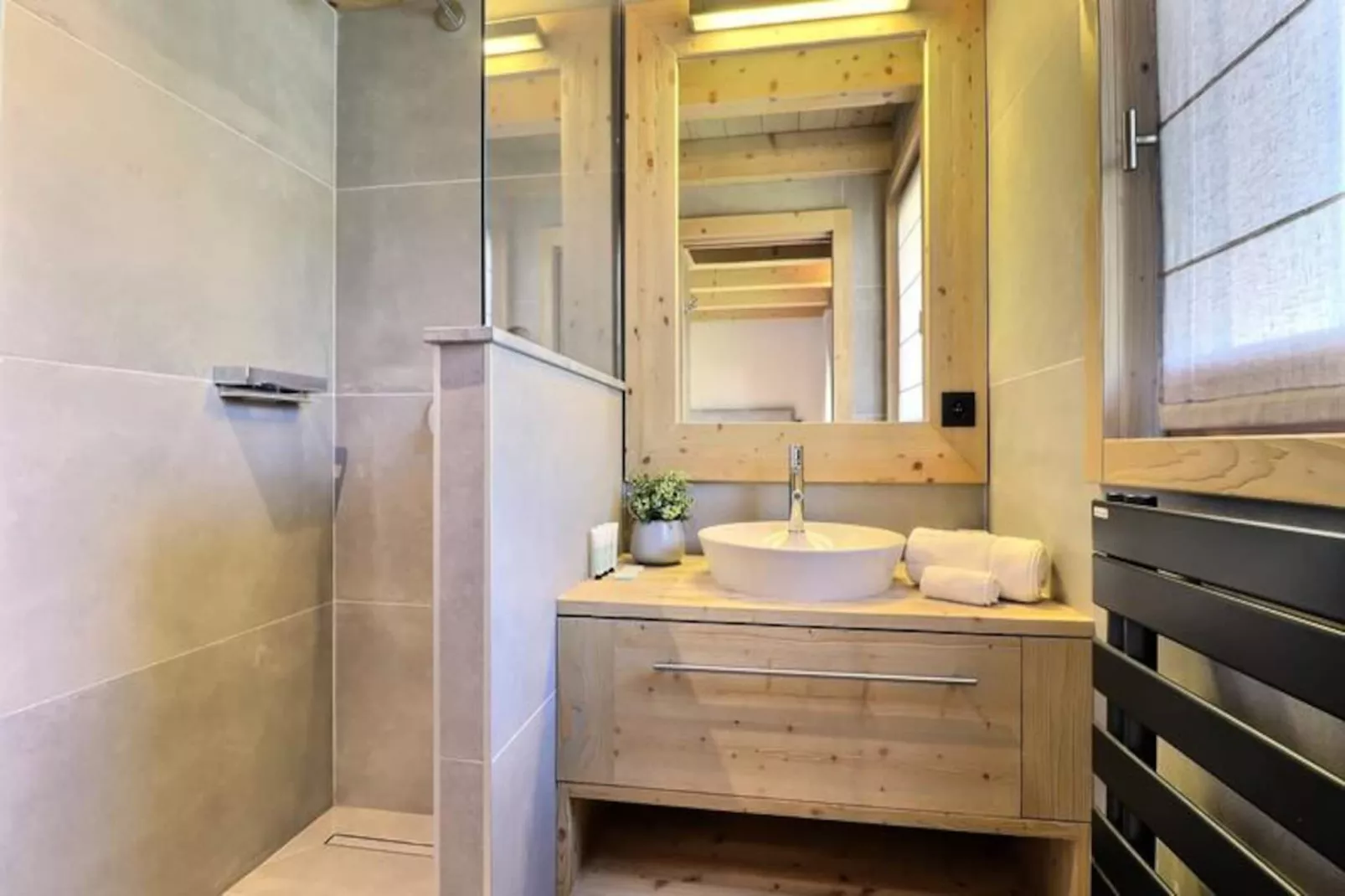 Résidence Goya-Niet-getagd