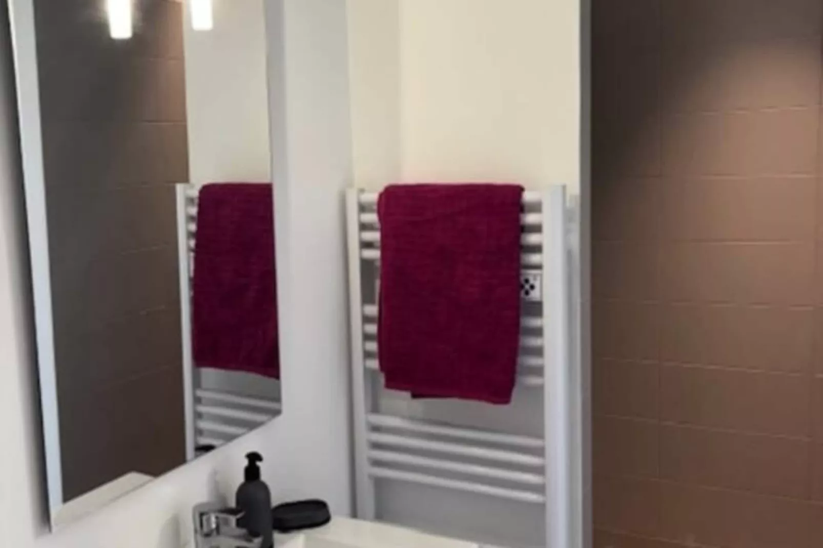 La Lacoste : Charme Et Vue Sur Le Luberon-Niet-getagd