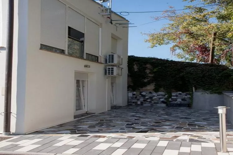 Apartments Oaza- One Bedroom Apartment-Buitenlucht