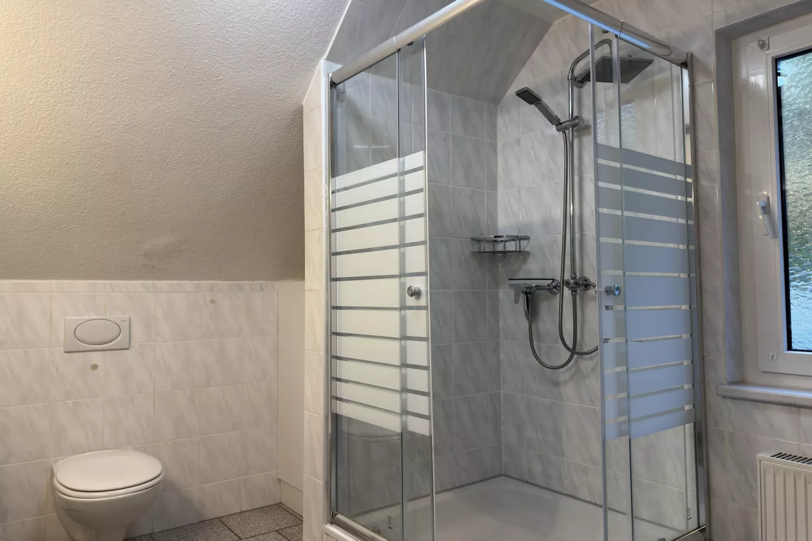 Gruppenhaus Hochsauerland-Badkamer