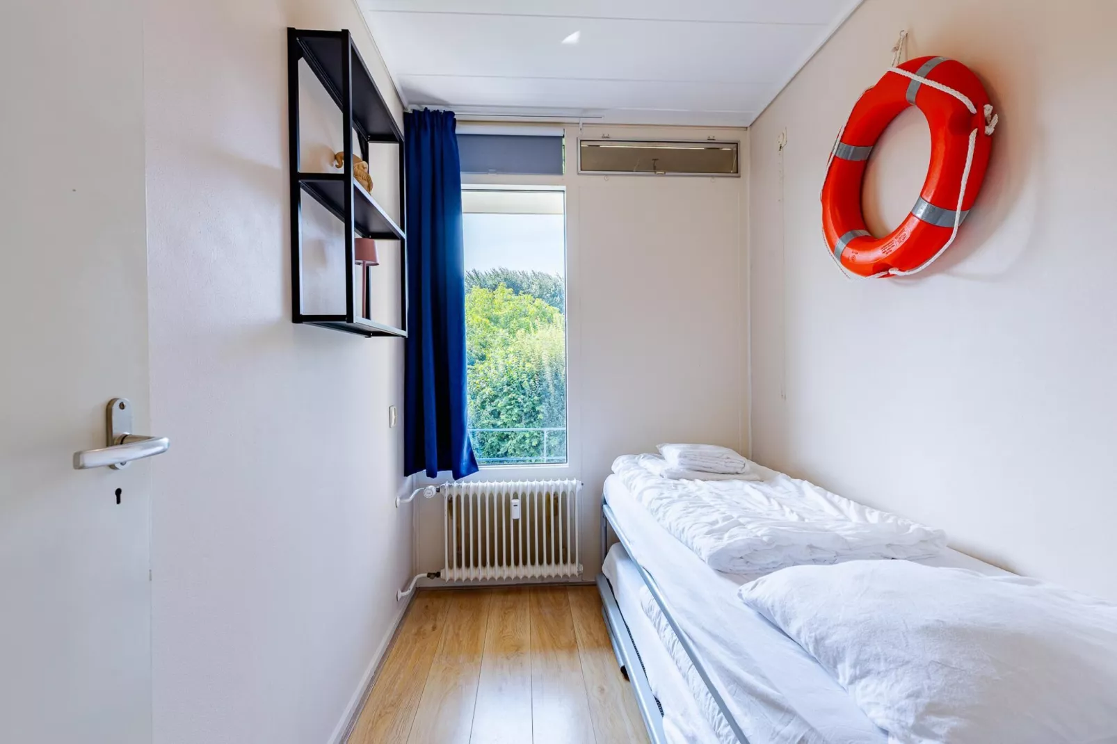 Appartement Burg van Woelderenlaan-Slaapkamer