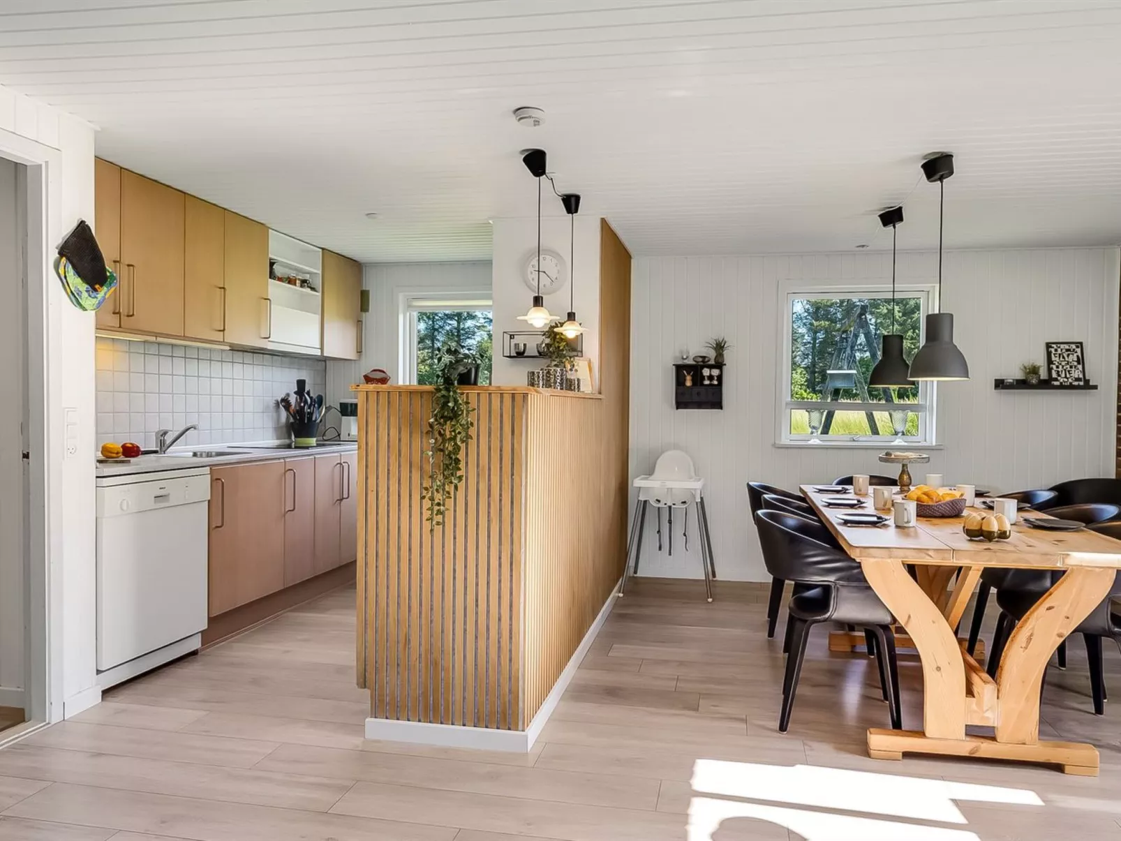 "Tholf" - 100m to the fjord-Binnen