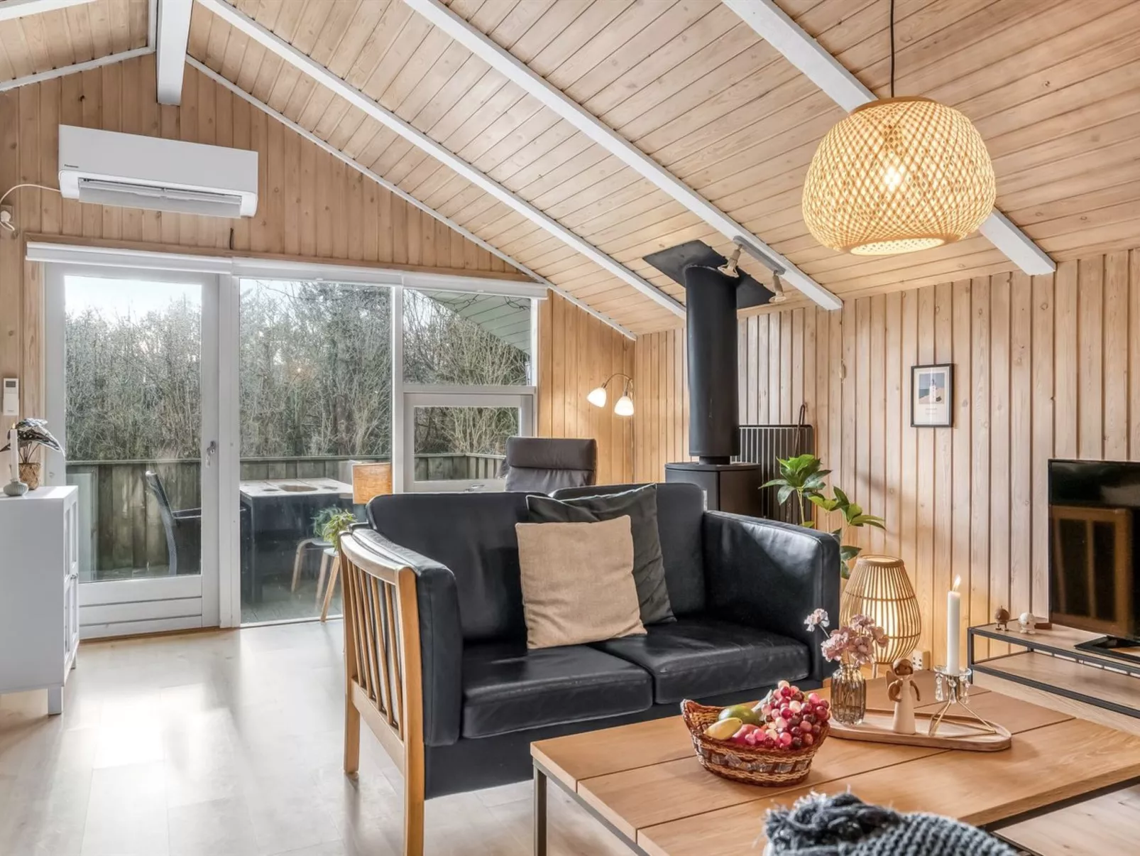 "Seda" - 600m from the sea-Binnen