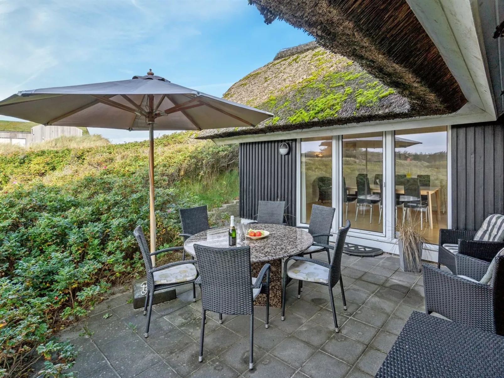 "Henric" - 100m from the sea-Buiten