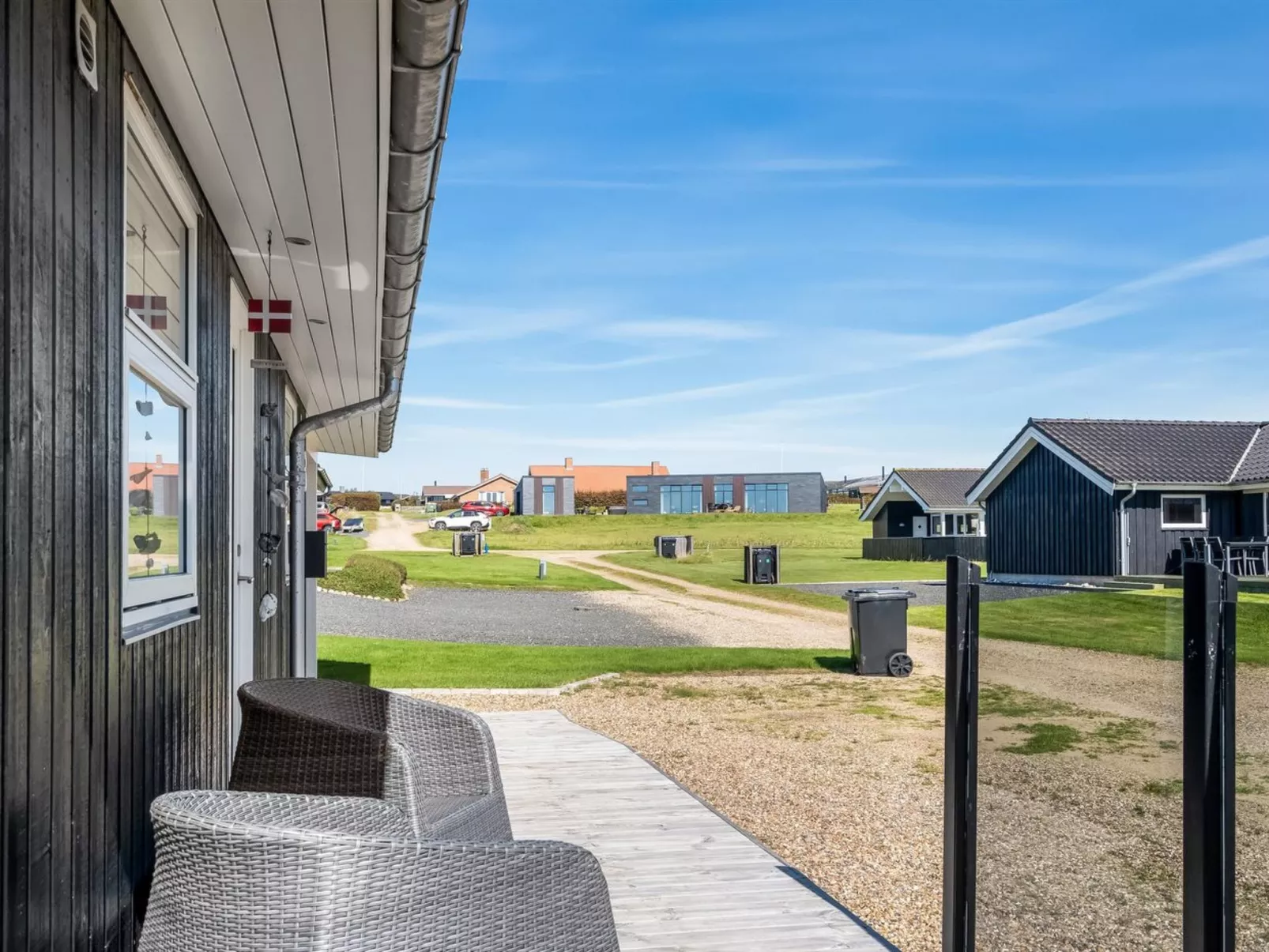 "Ginia" - 150m to the fjord-Buiten