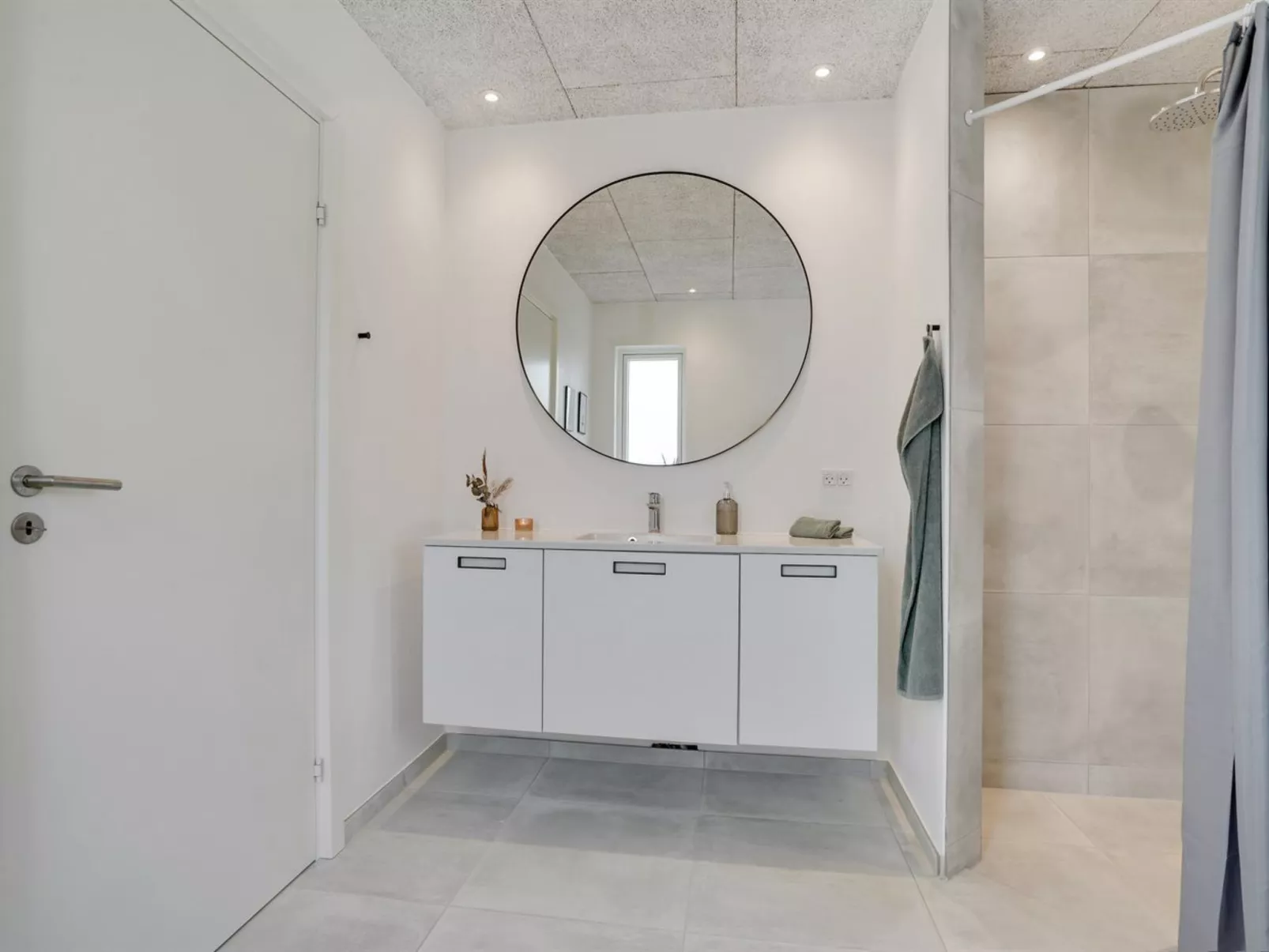 "Elso" - 600m to the fjord-Binnen