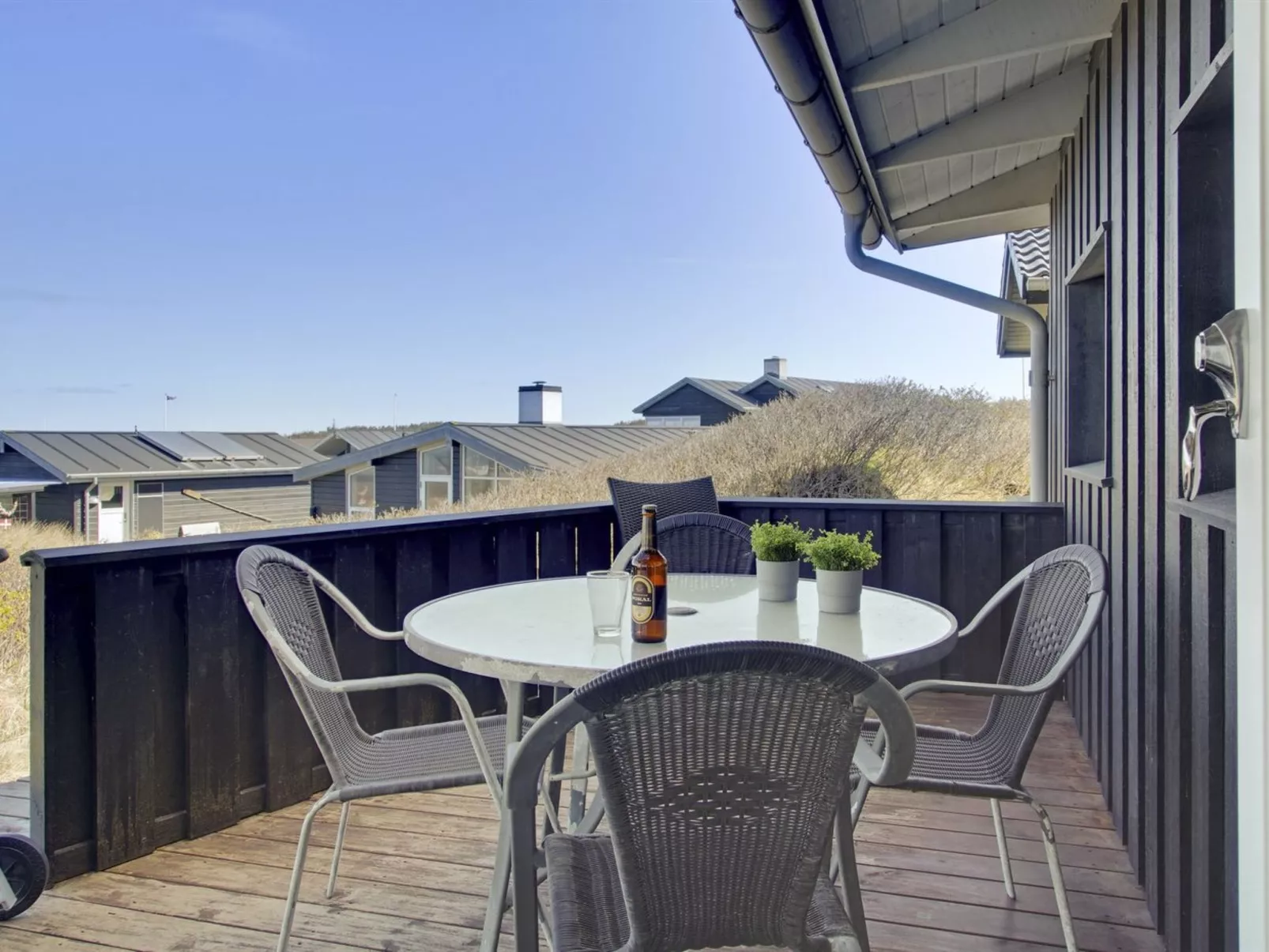 "Konsta" - 200m from the sea-Buiten