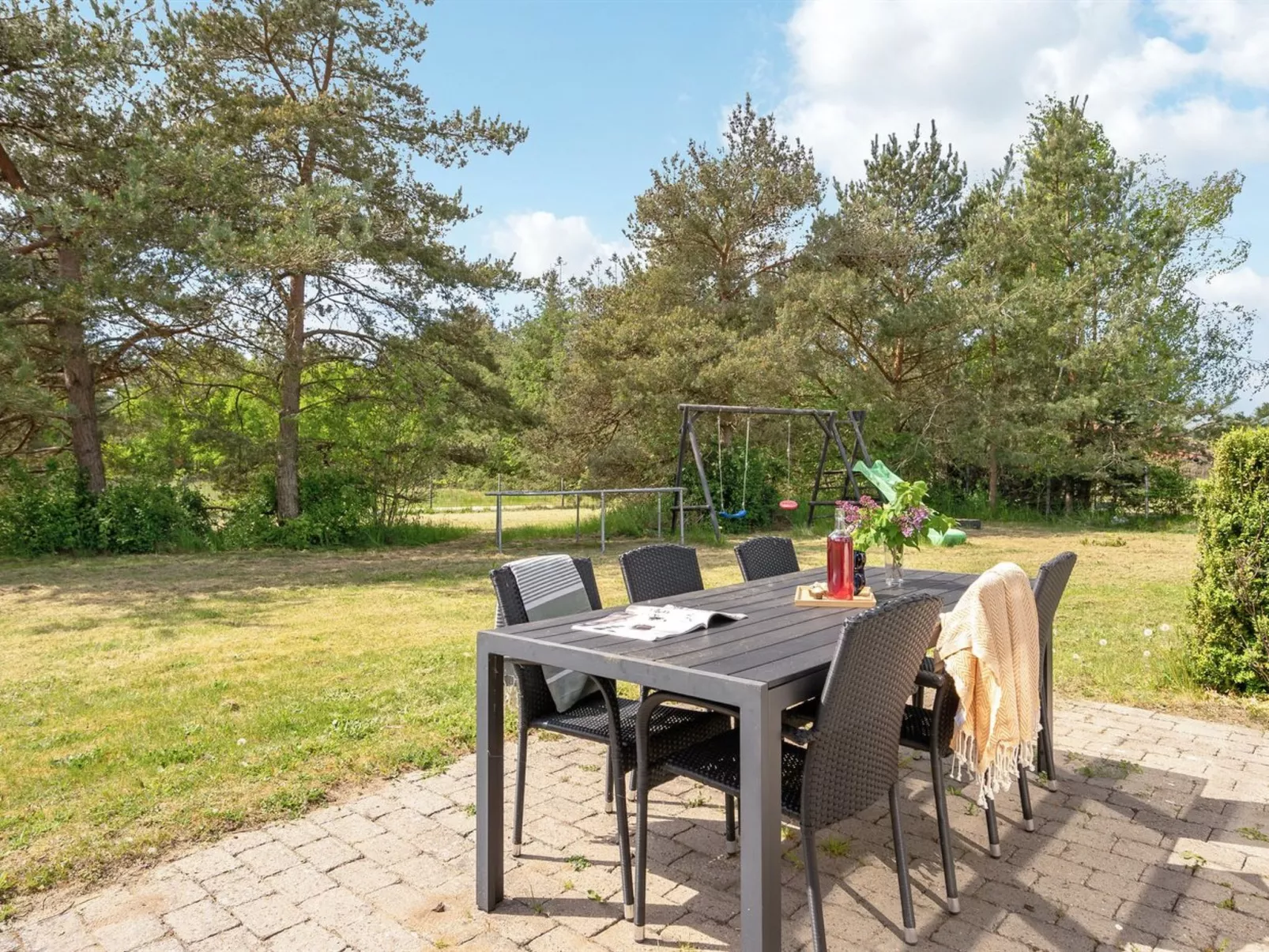 "Aiden" - 300m from the sea-Buiten