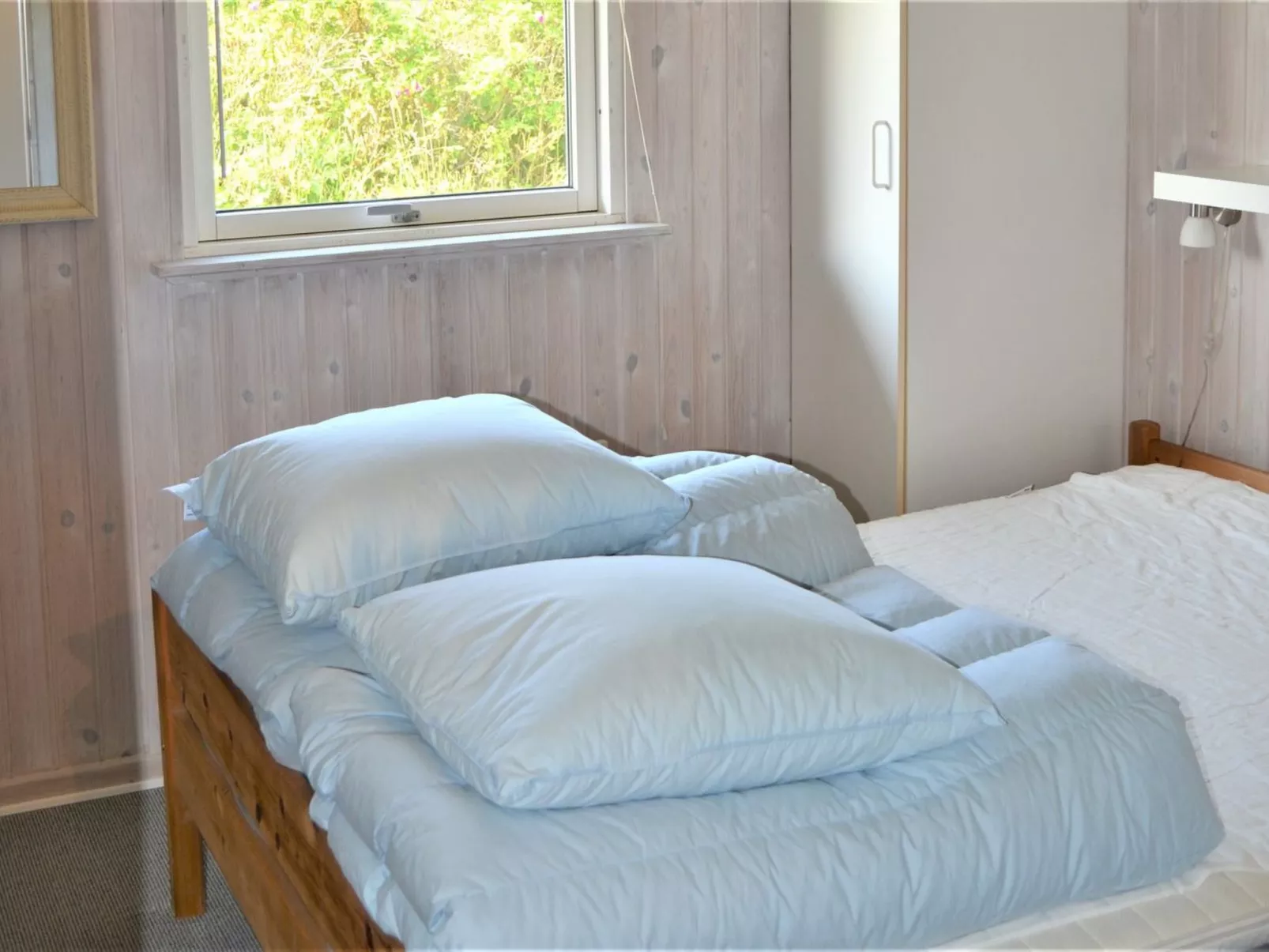 "Kustaa" - 1km from the sea-Binnen