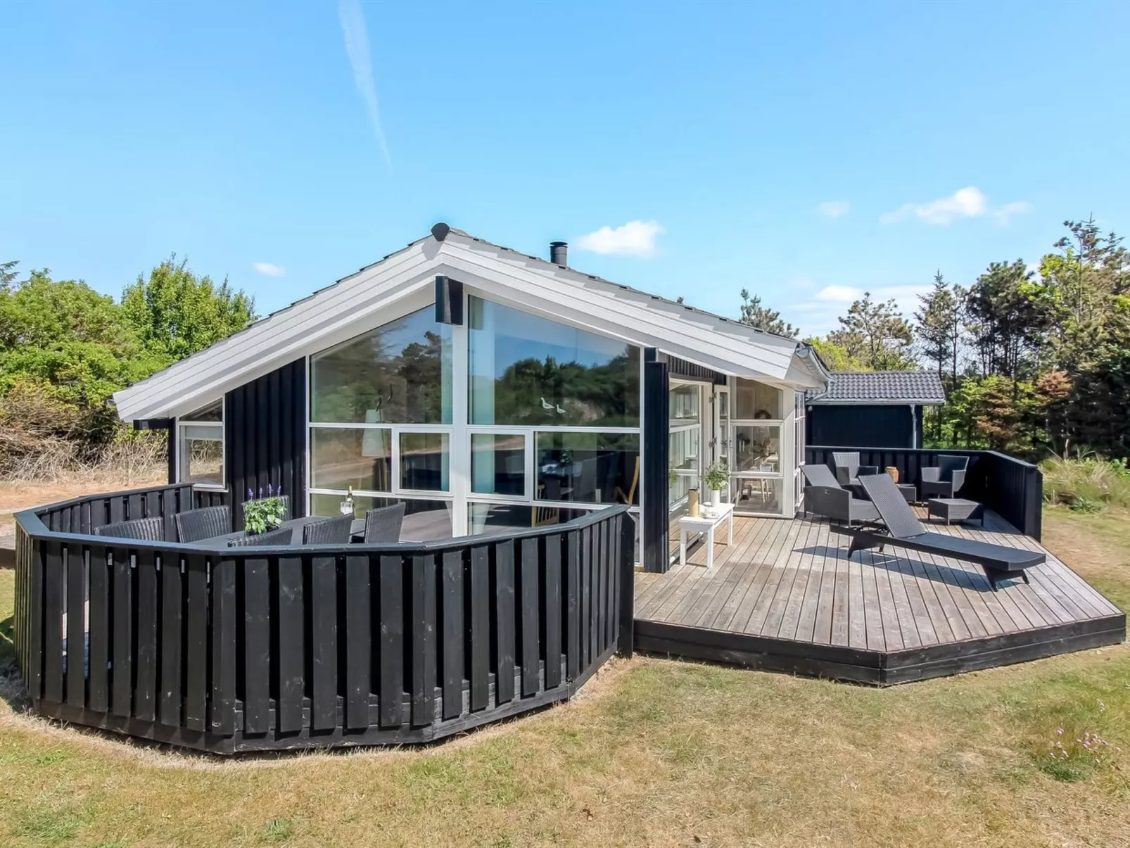 "Elvan" - 450m from the sea-Buiten