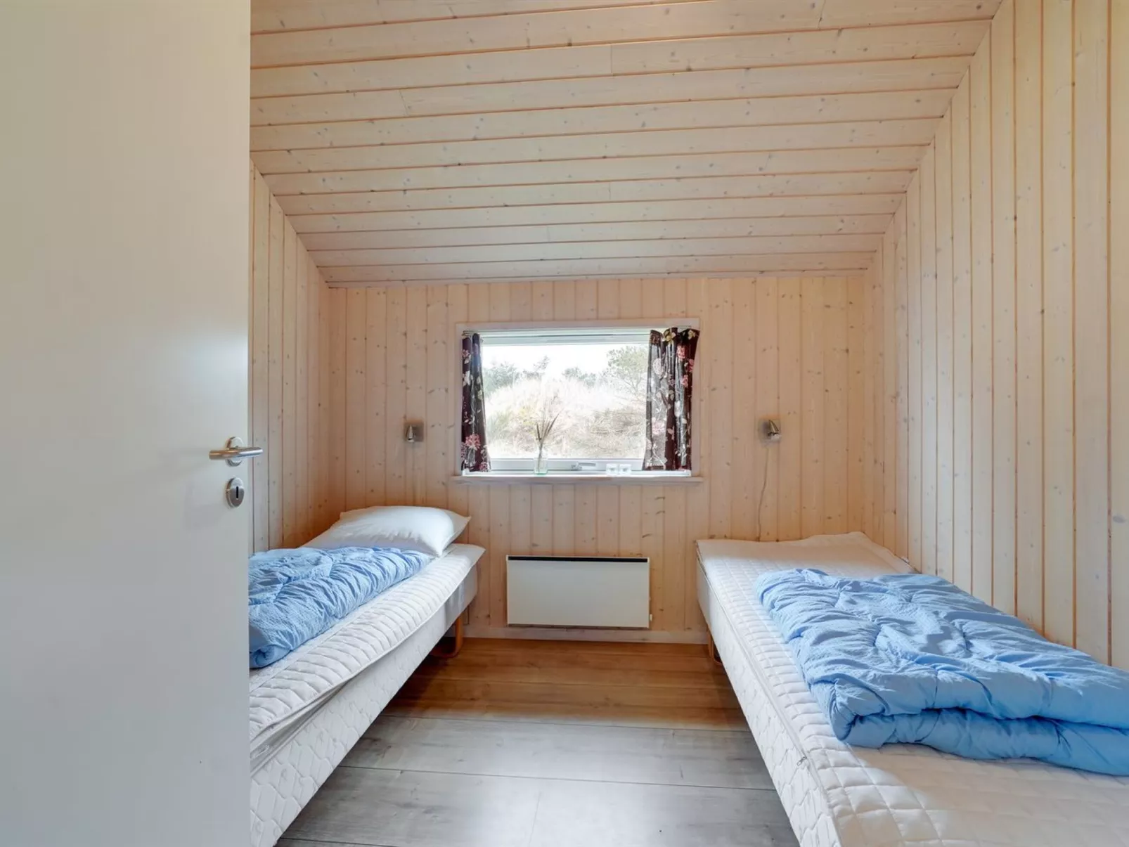 "Alhed" - 650m from the sea-Binnen