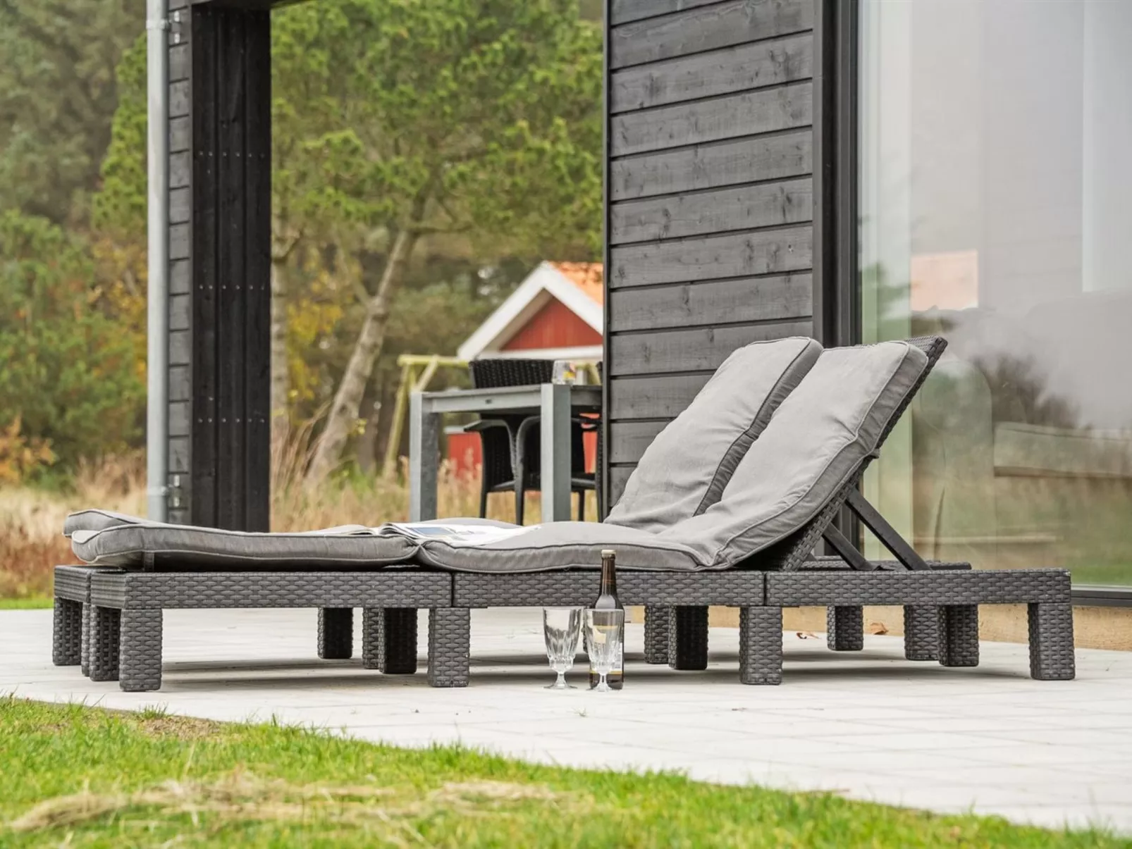 "Tindra" - 30m to the fjord-Buiten