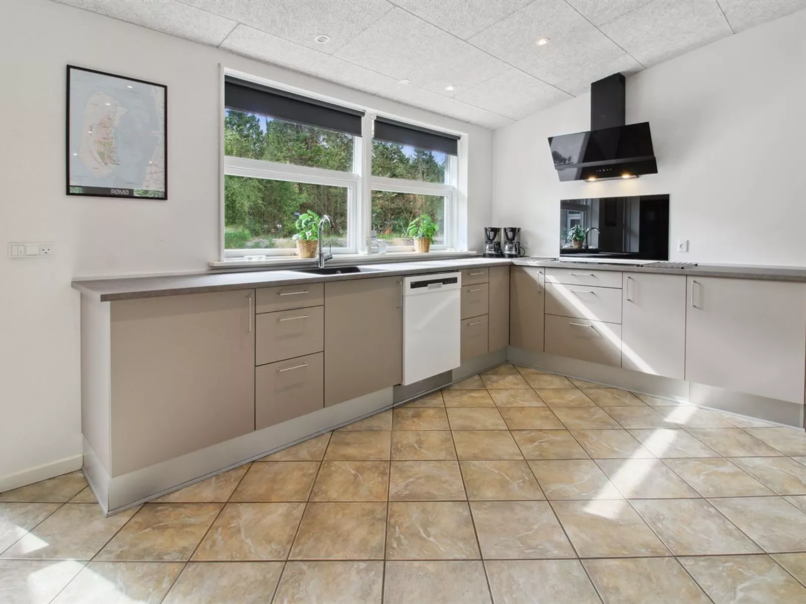 "Nael" - 1.6km from the sea-Binnen