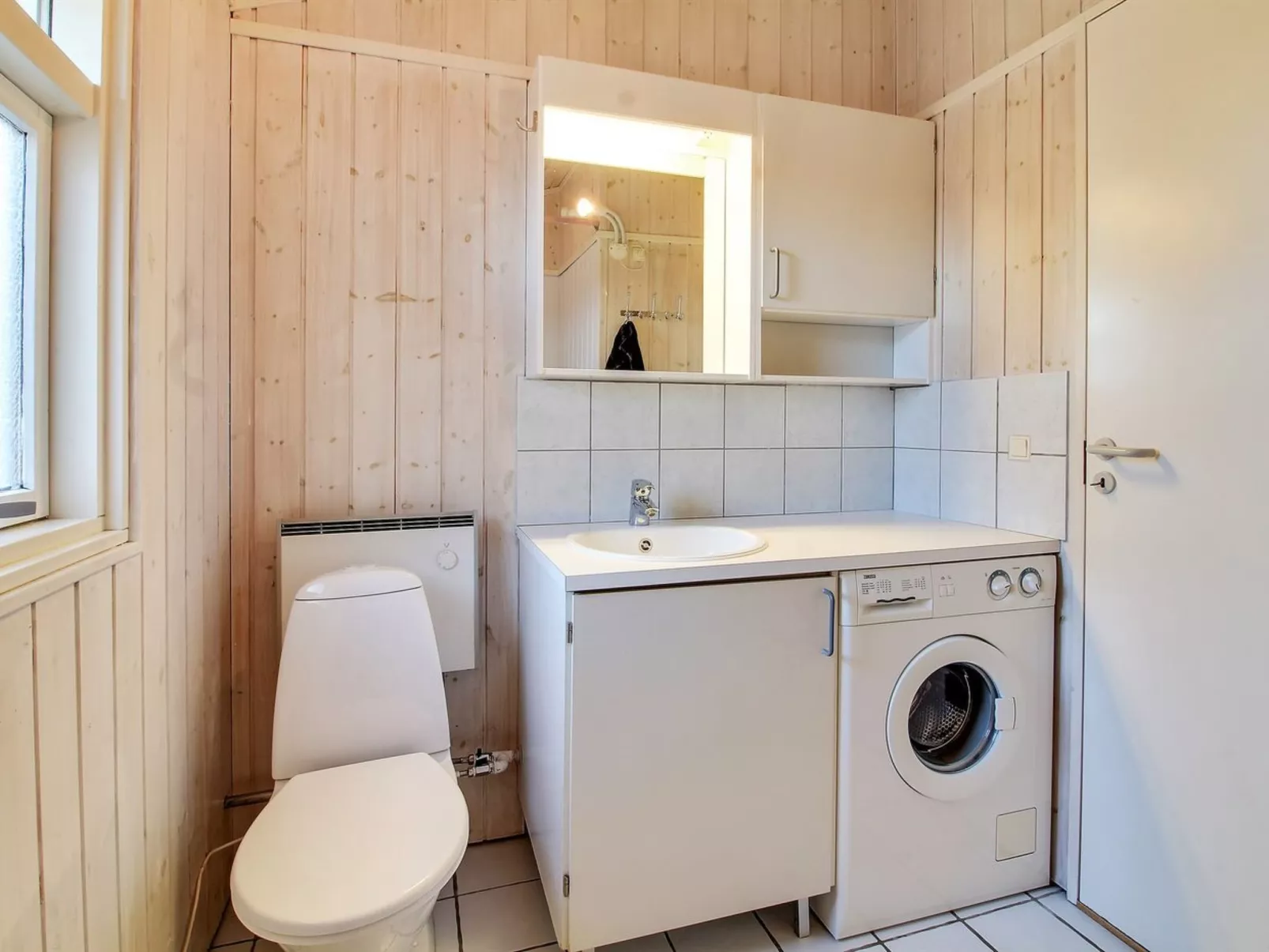 "Elsbeth" - 500m from the sea-Binnen