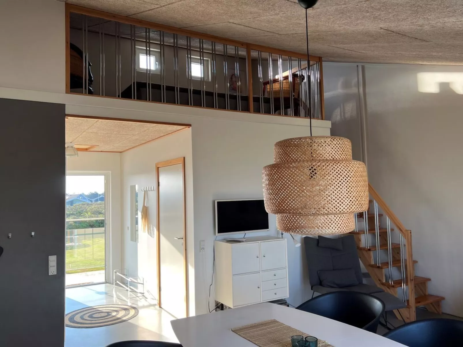 "Birgitta" - 150m from the sea-Binnen