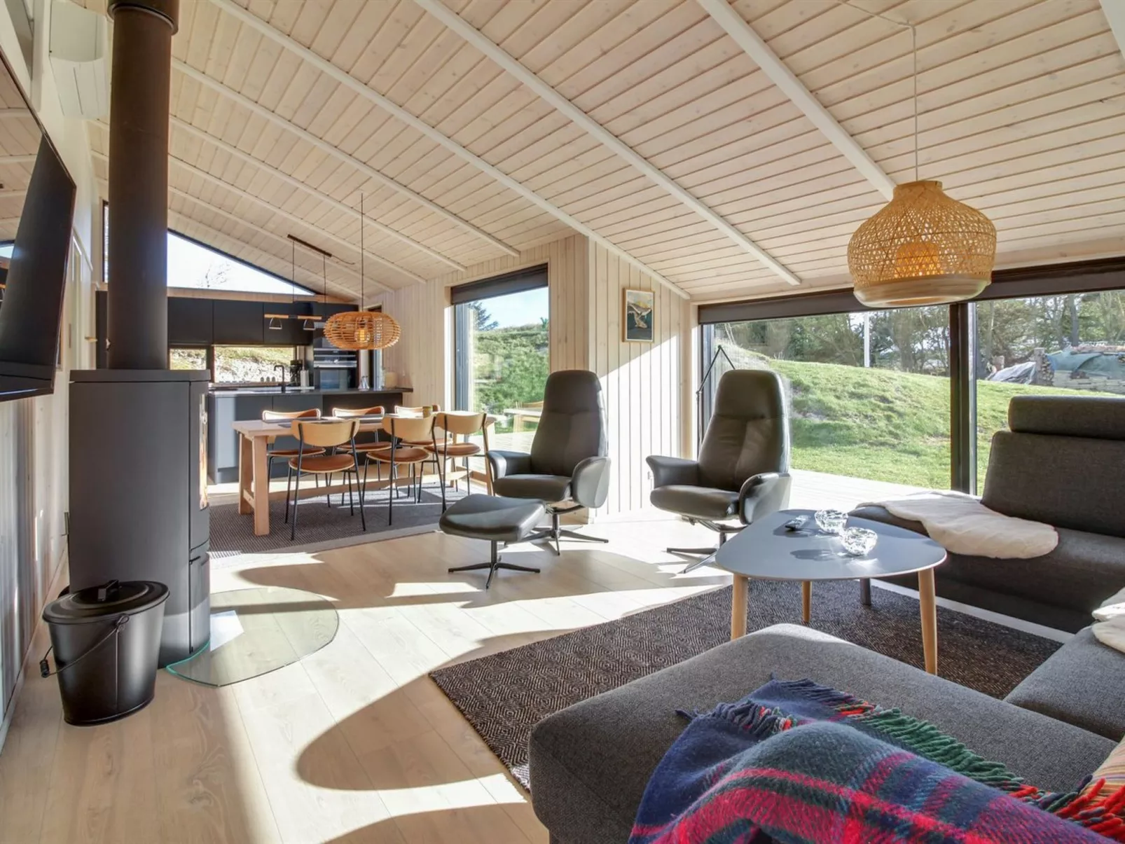 "Vanamo" - 300m from the sea-Binnen