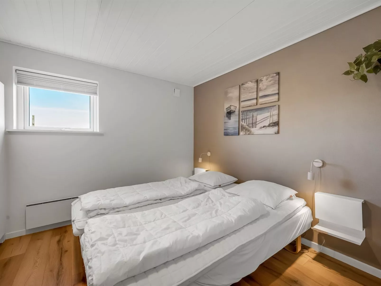 "Stinna" -  from the sea-Binnen