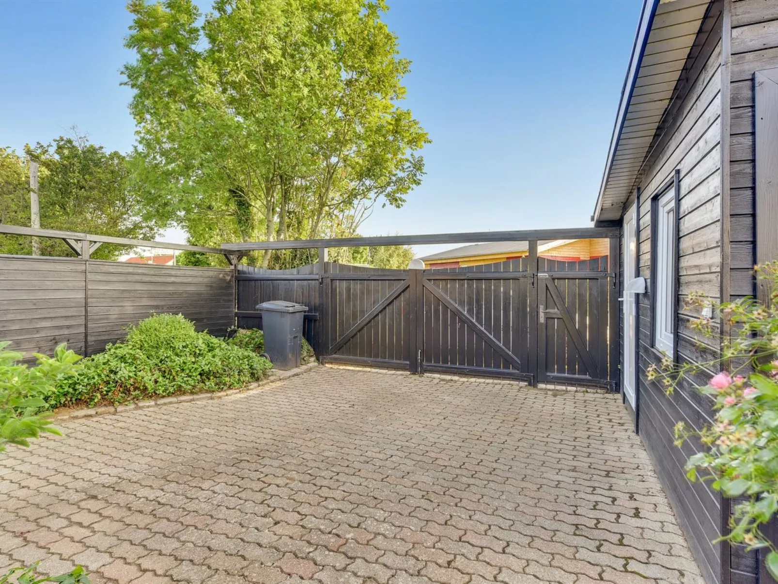 "Kaapo" - 300m from the sea-Buiten