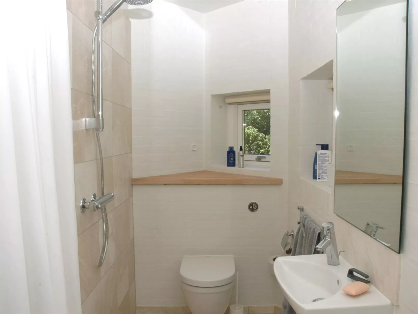 "Fernande" - 150m from the sea-Binnen