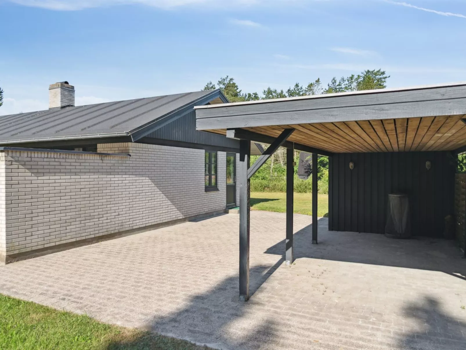 "Henny" - 1.5km from the sea-Buiten