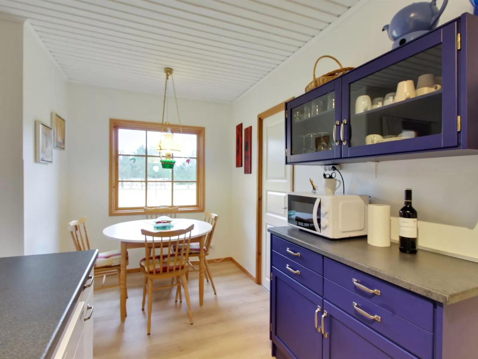 "Botilde" - 1km from the sea-Binnen