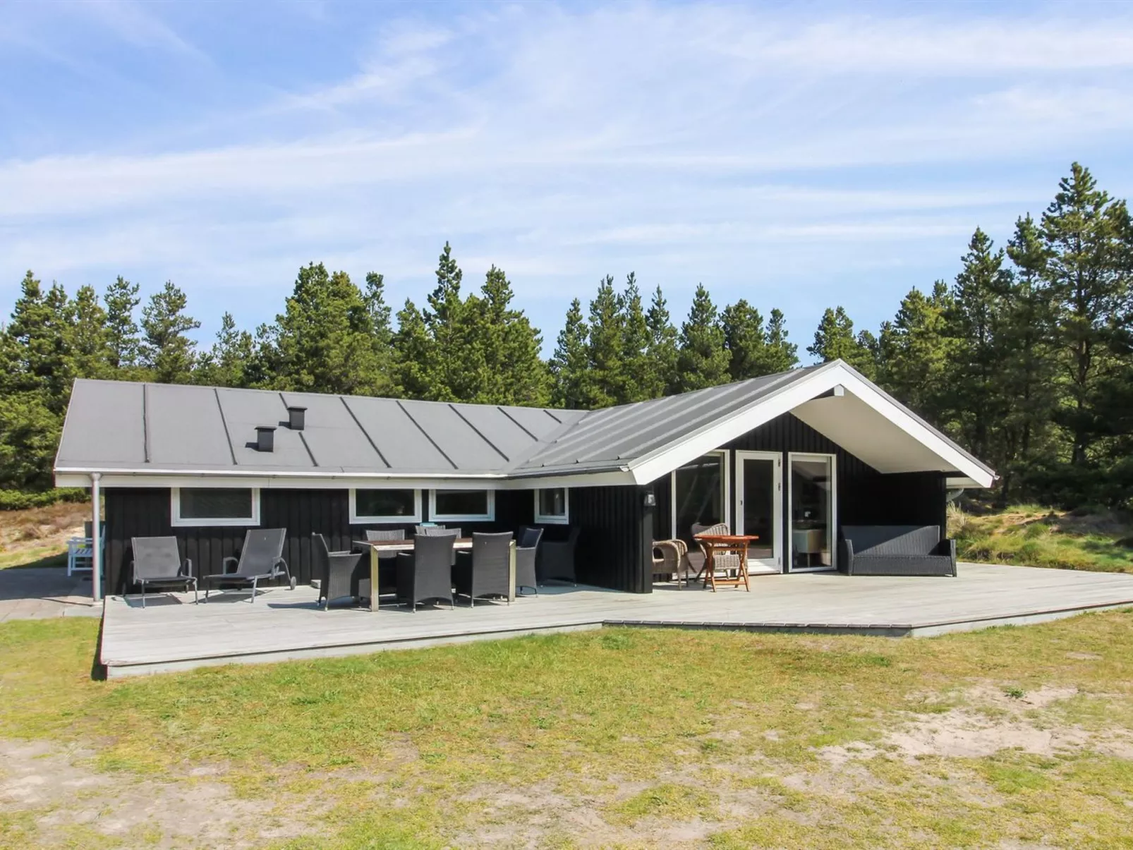 "Keke" - 2.5km from the sea-Buiten