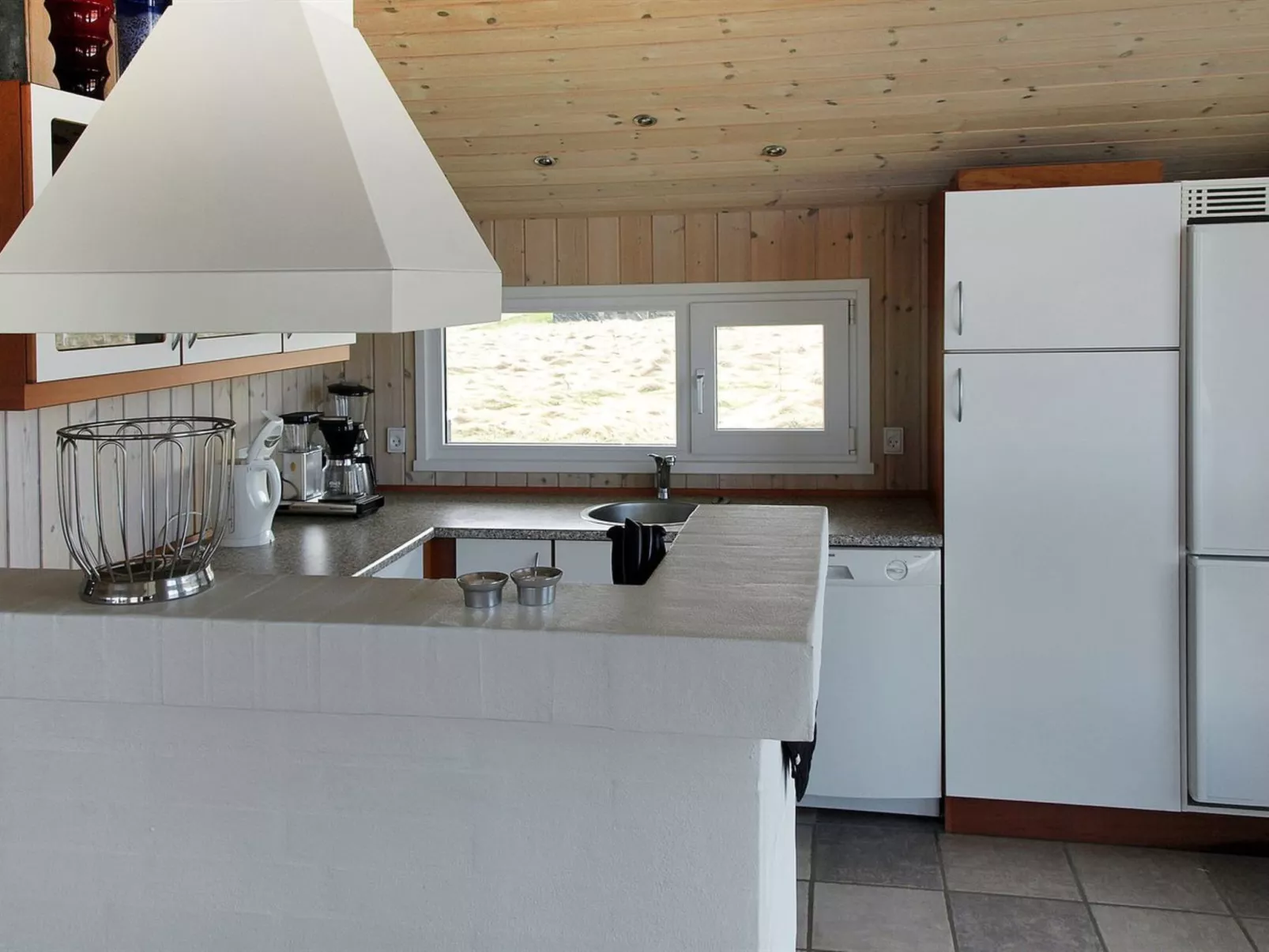 "Alana" - 346m from the sea-Binnen