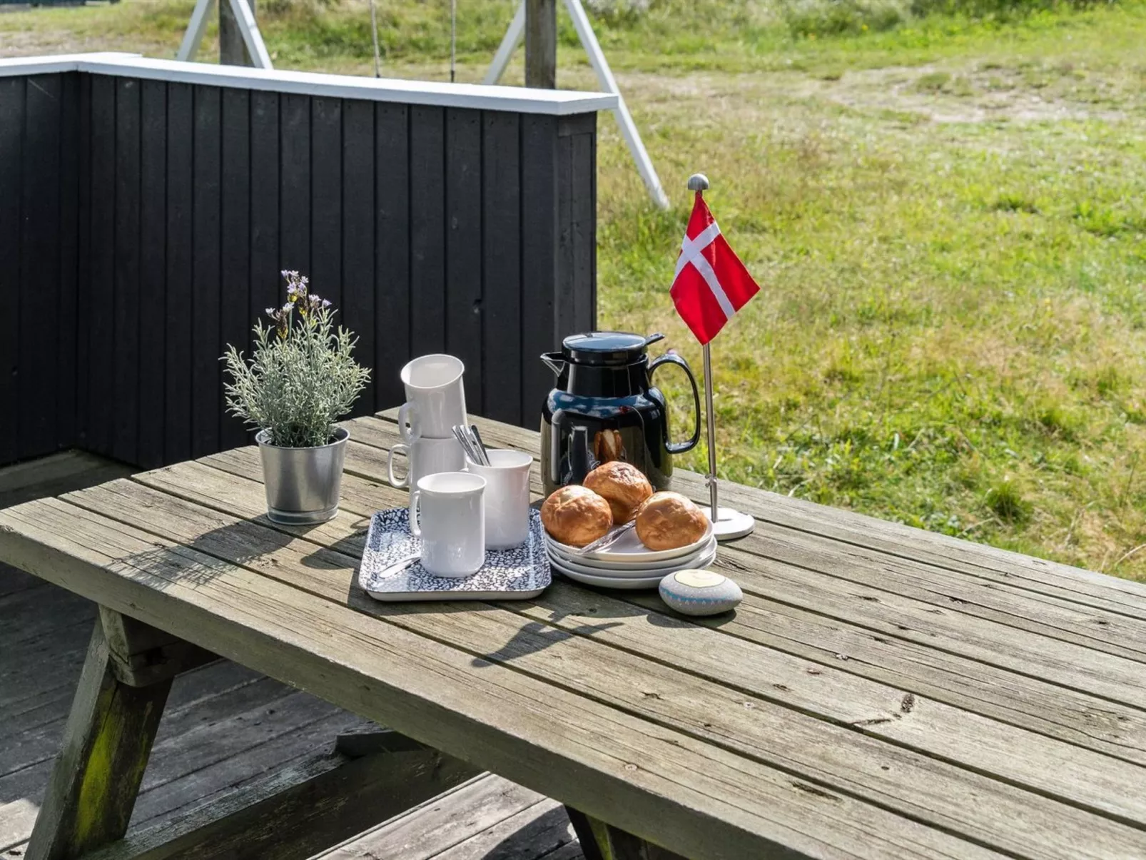 "Siri" - 400m from the sea-Buiten