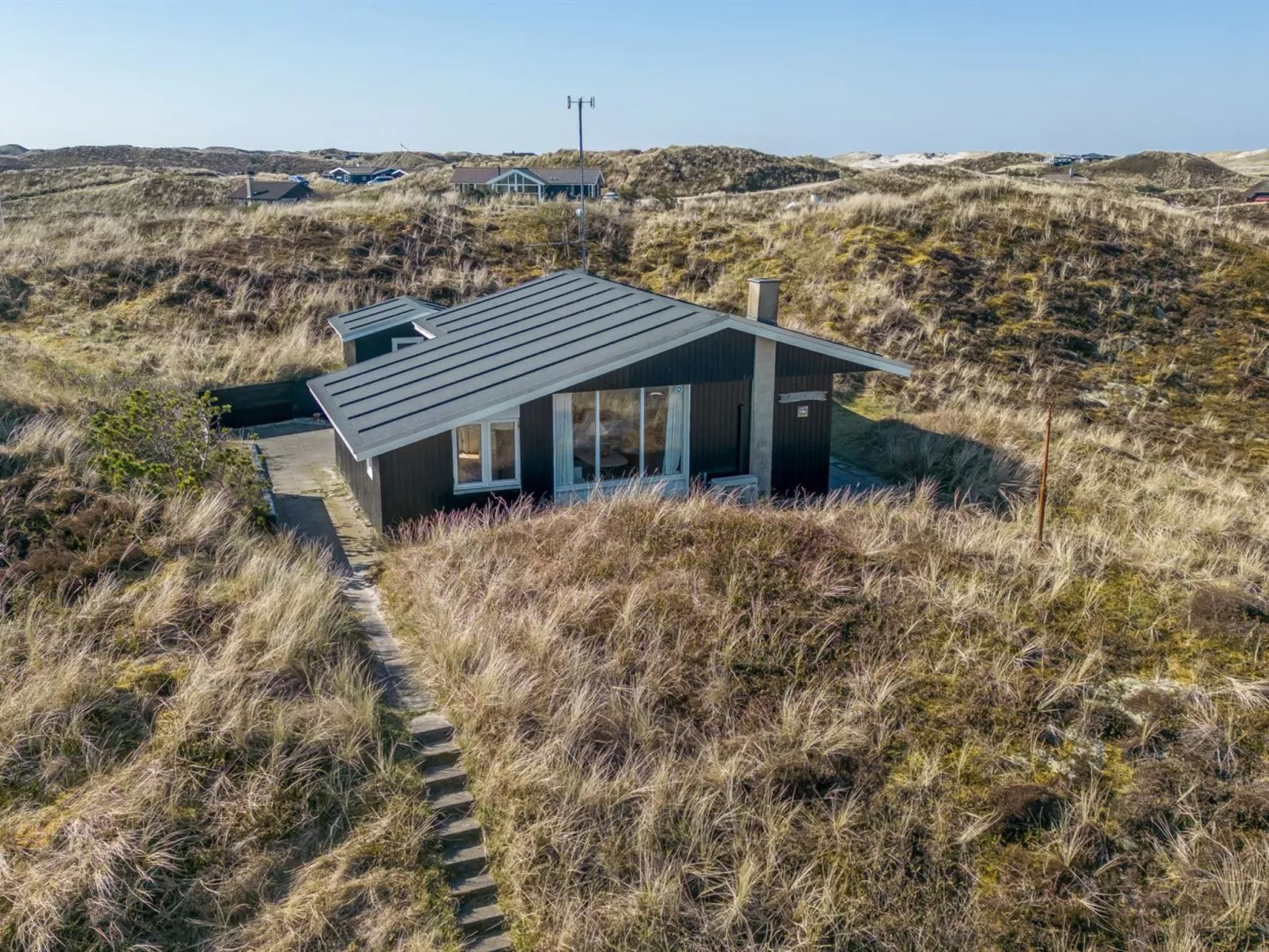 "Vina" - 200m to the fjord-Buiten