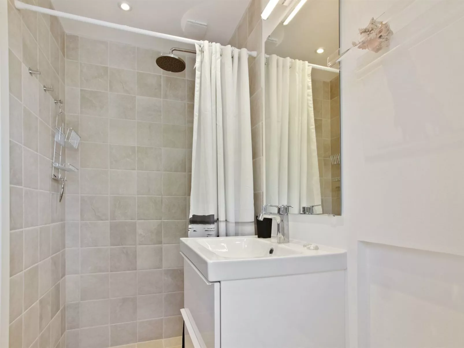 "Ronja" - 300m from the sea-Binnen