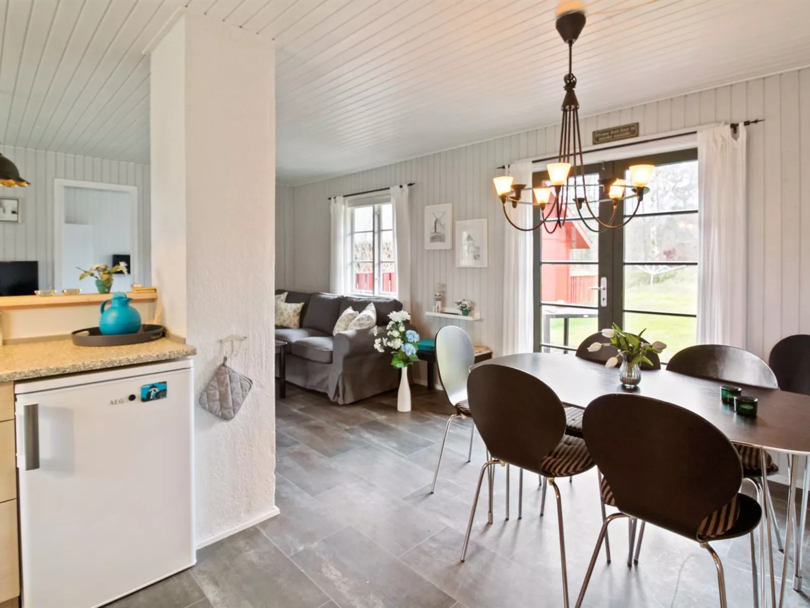 "Loke" - 300m from the sea-Binnen