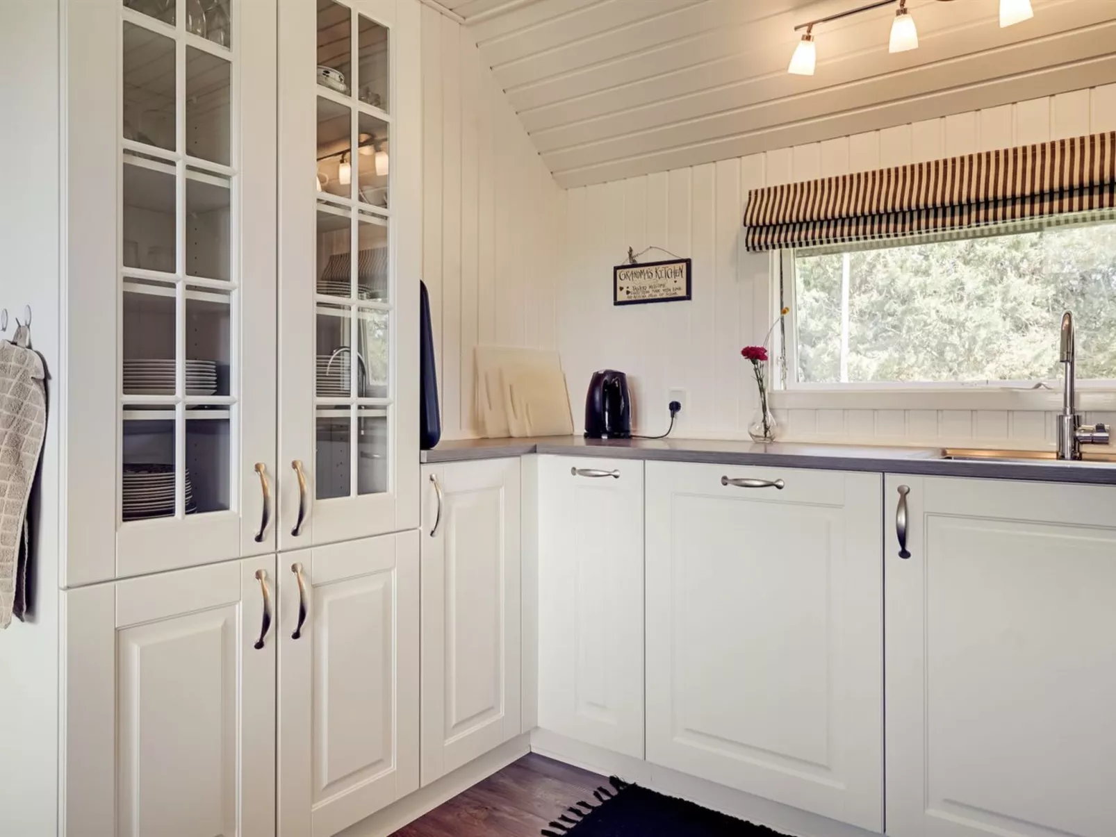 "Brunon" - 1.5km from the sea-Binnen