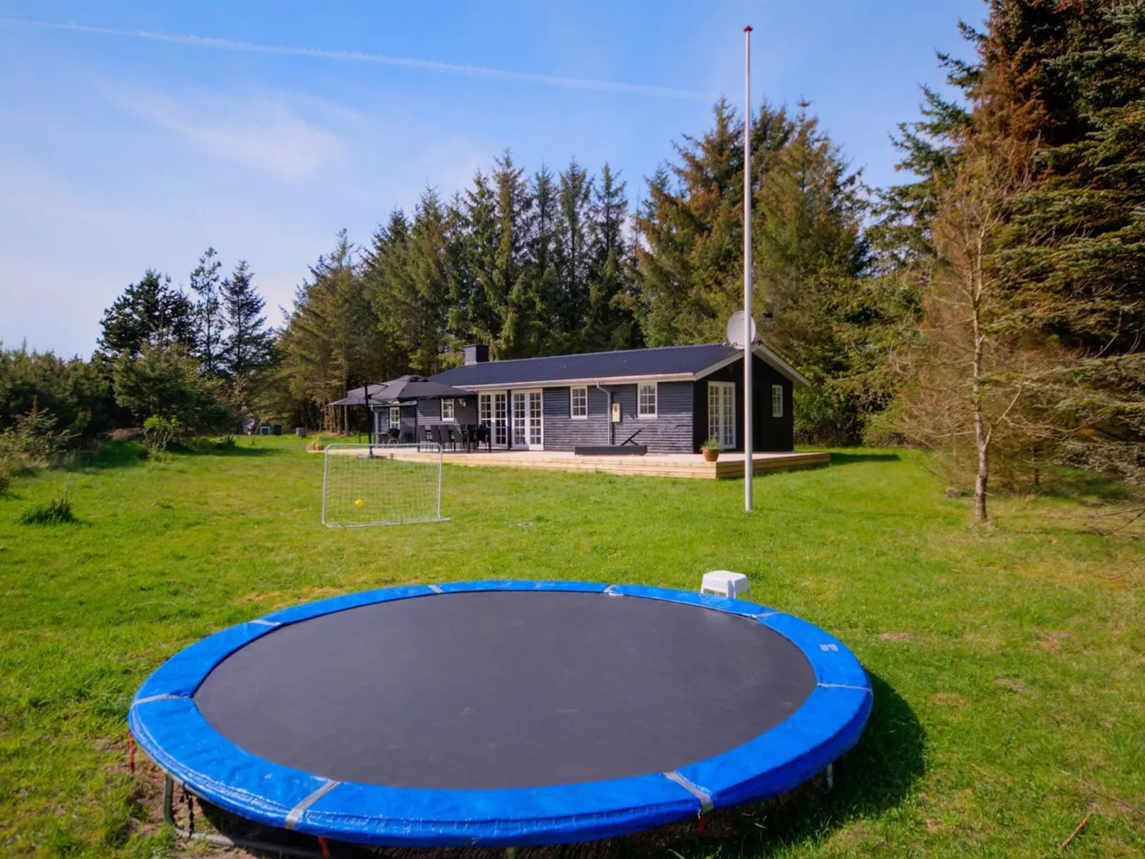 "Maunu" - 1.2km from the sea-Buiten