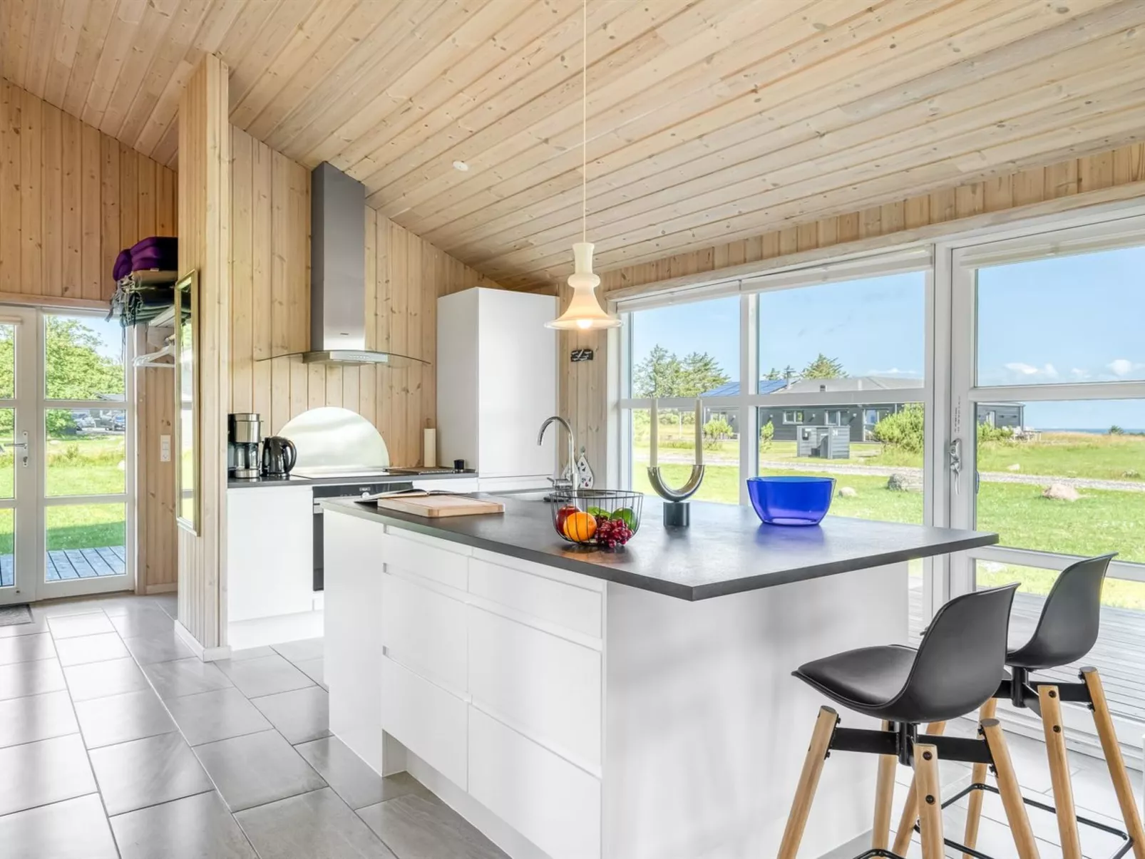 "Engelina" - 1.3km from the sea-Binnen