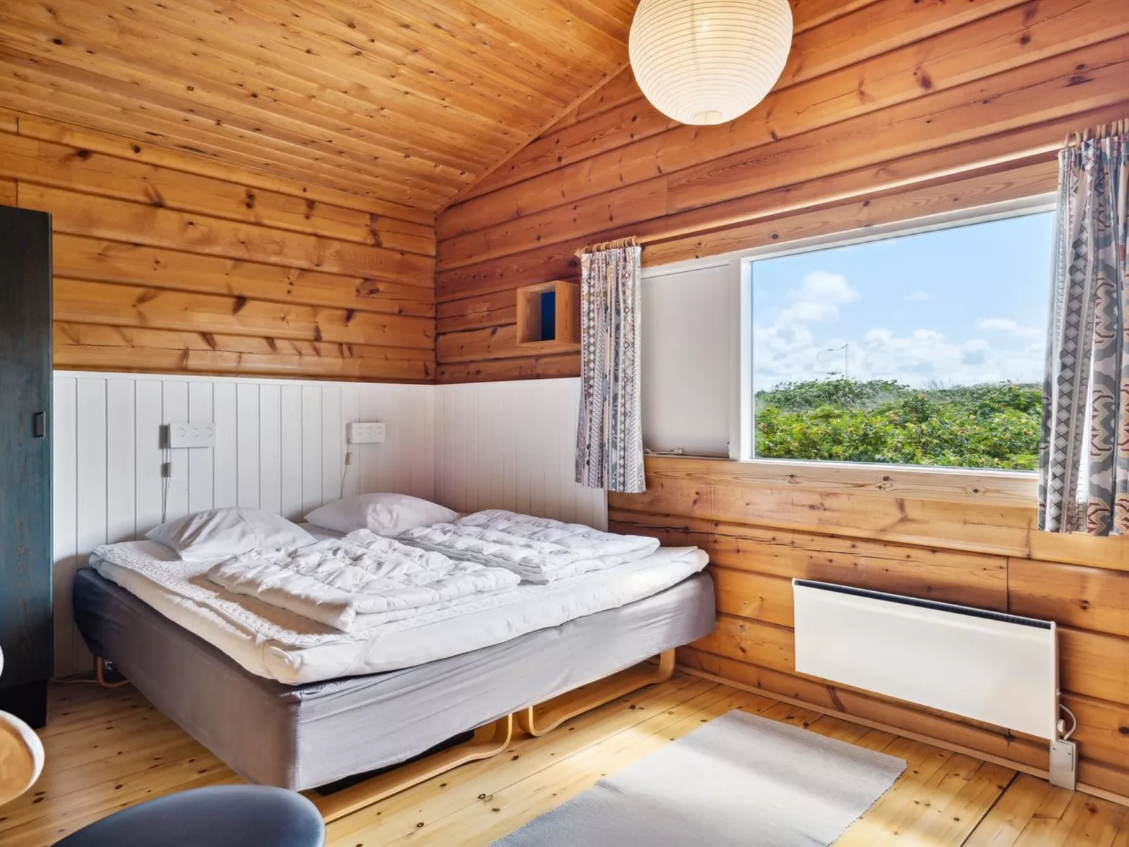 "Evelin" -  from the sea-Binnen