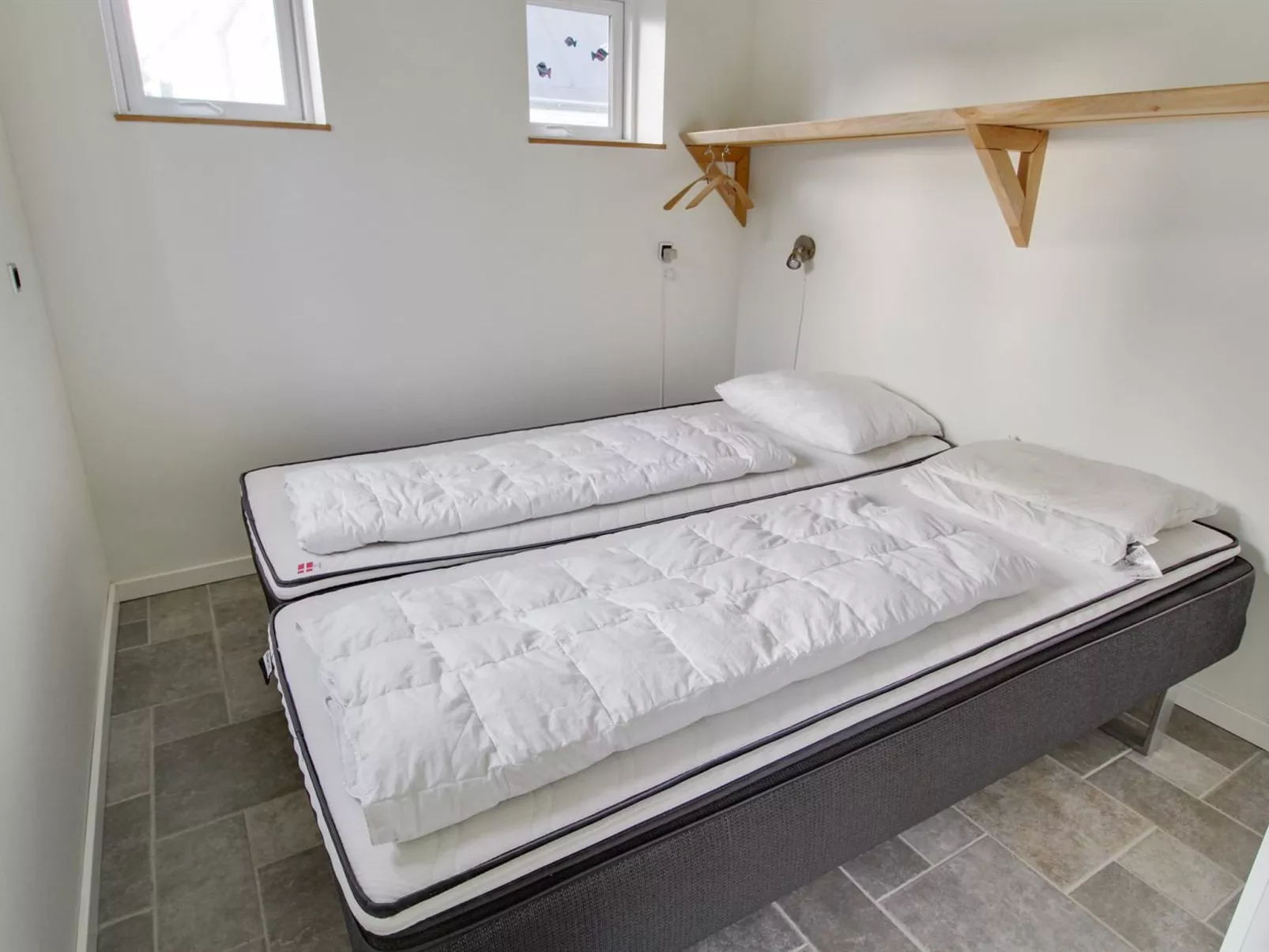 "Alkmar" - 75m from the sea-Binnen