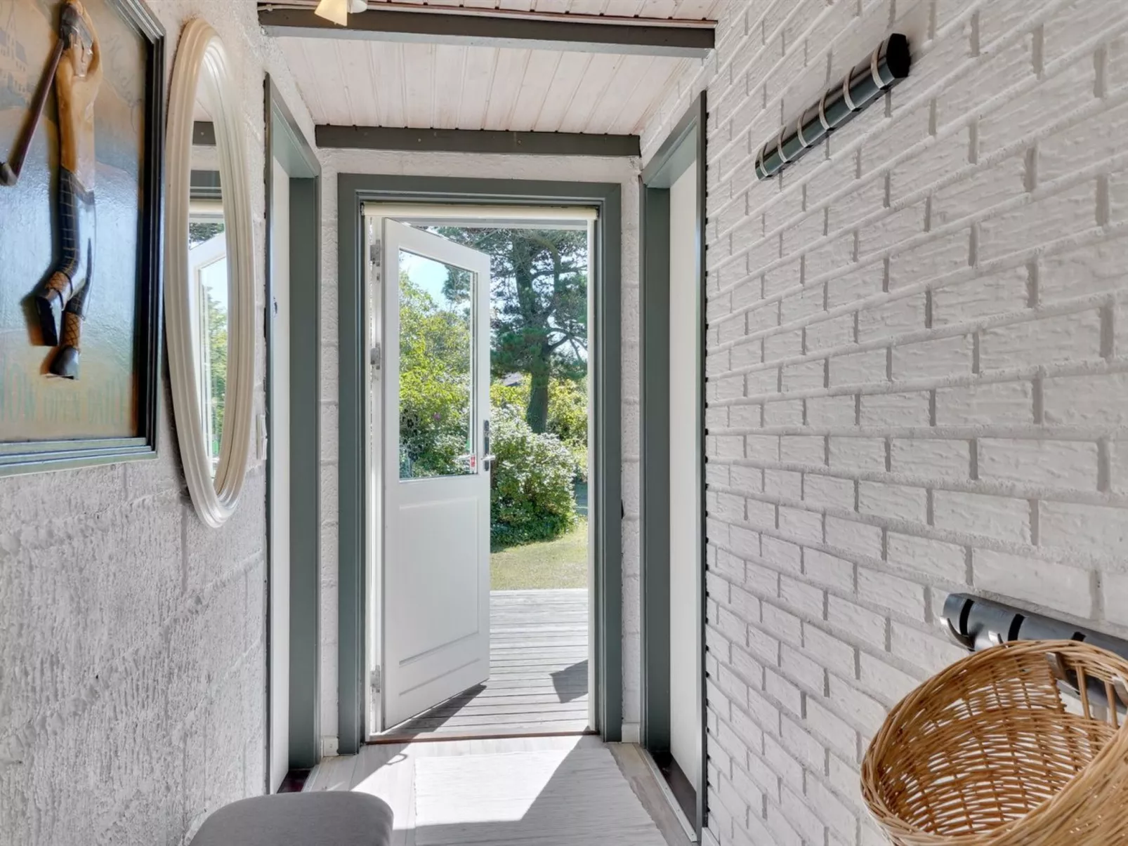 "Amelia" - 250m to the fjord-Binnen