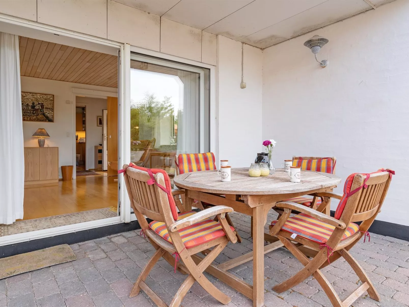 "Yorrick" - 50m to the fjord-Buiten