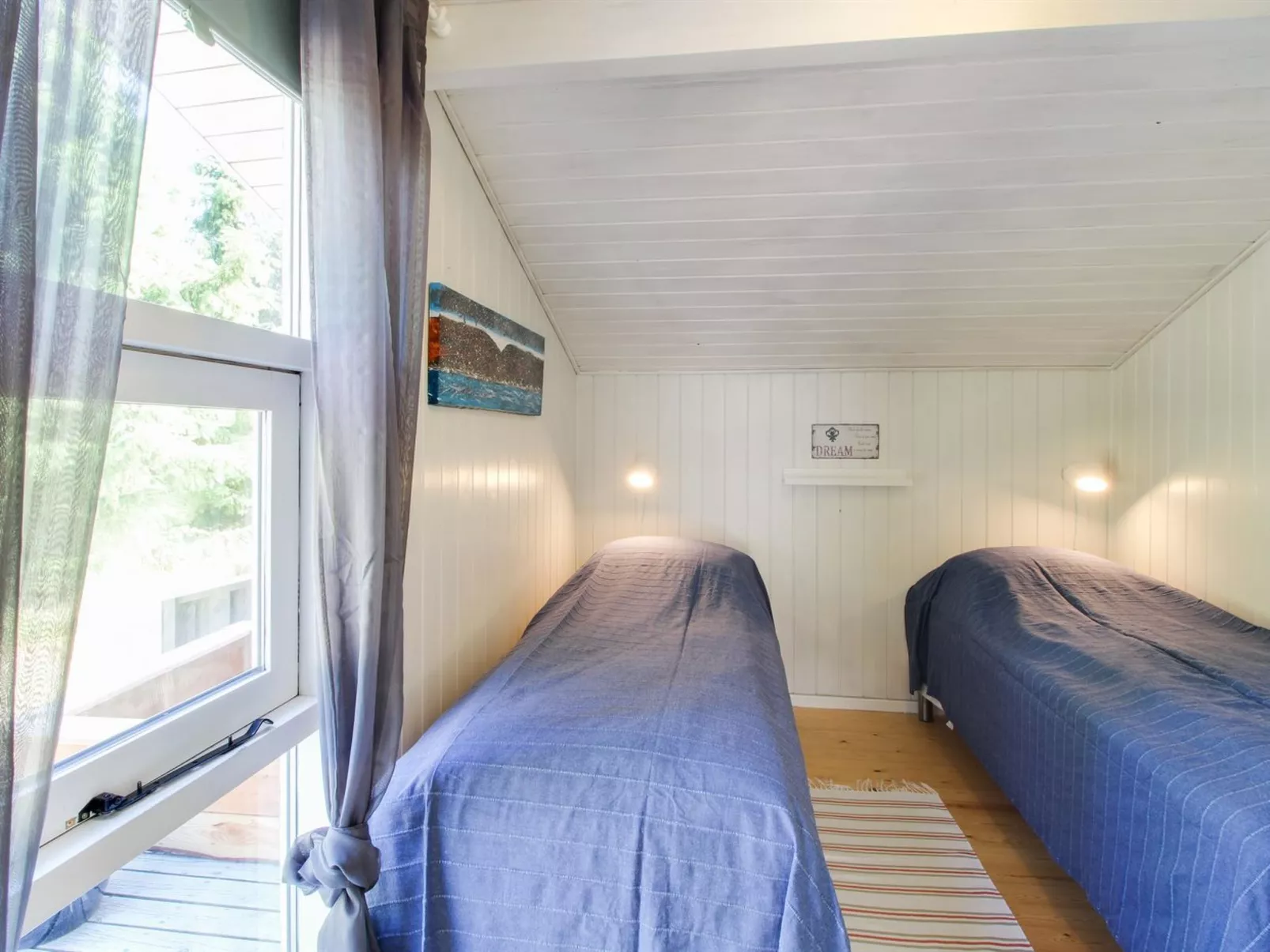 "Antoinette" - 500m from the sea-Binnen