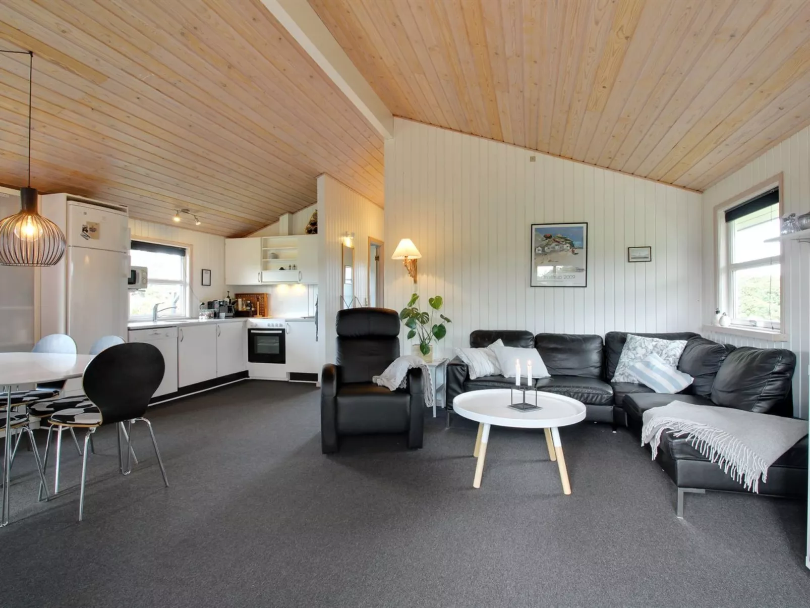 "Myriam" - 200m from the sea-Binnen