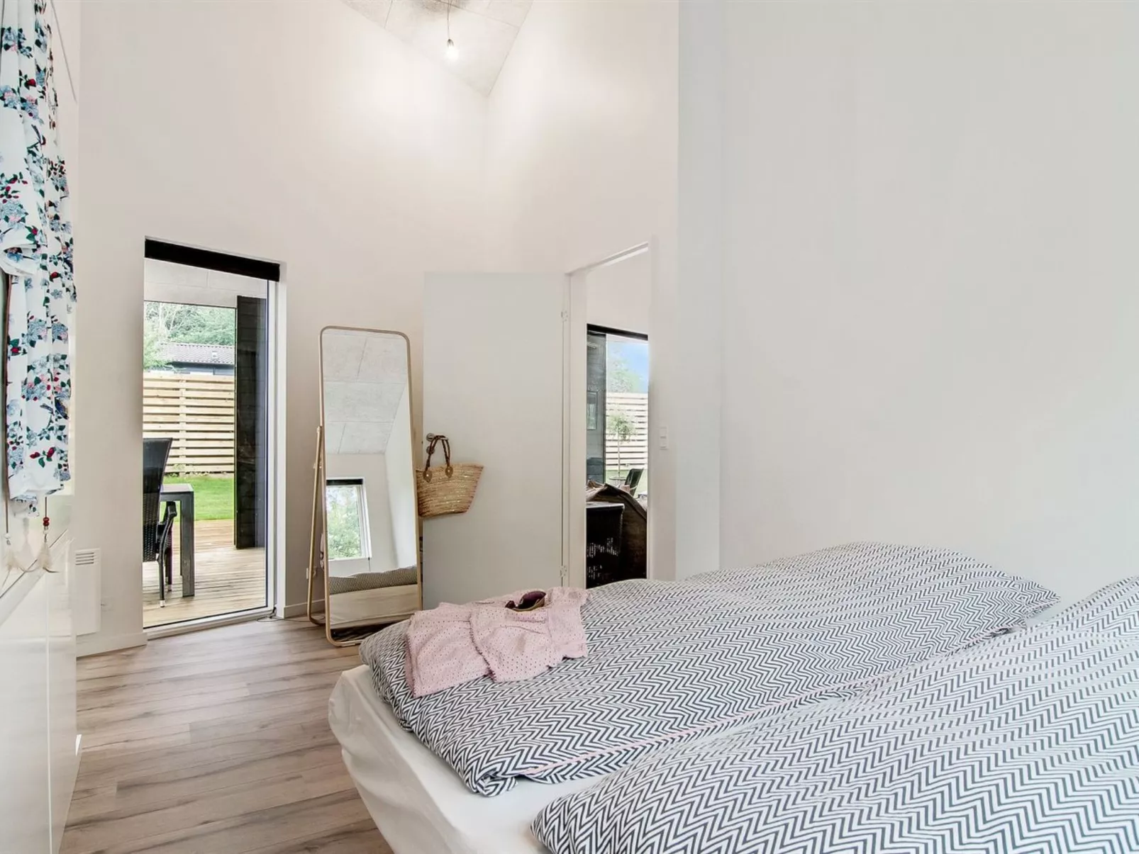 "Dorthie" - 800m from the sea-Binnen