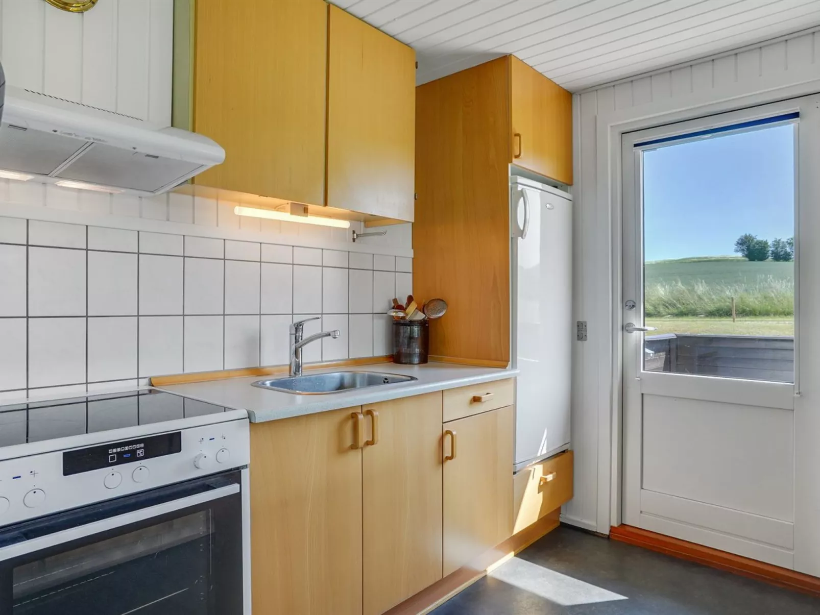 "Hila" - 900m from the sea-Binnen