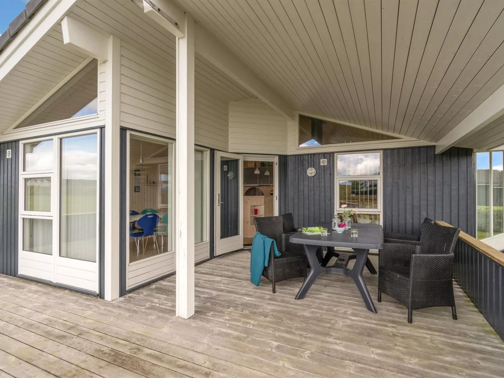 "Lucio" - 350m to the fjord-Buiten