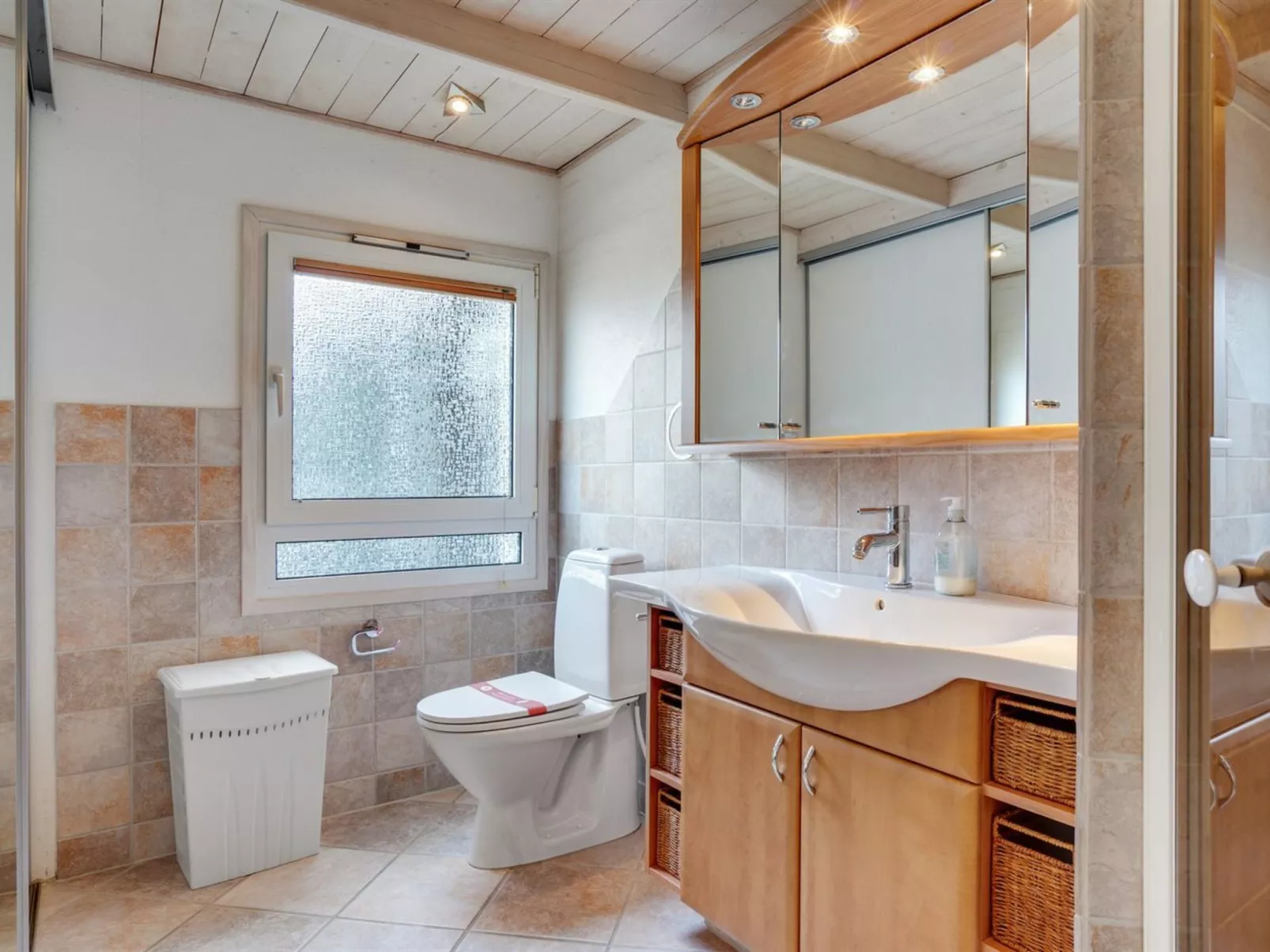 "Alfhild" - 297m from the sea-Binnen