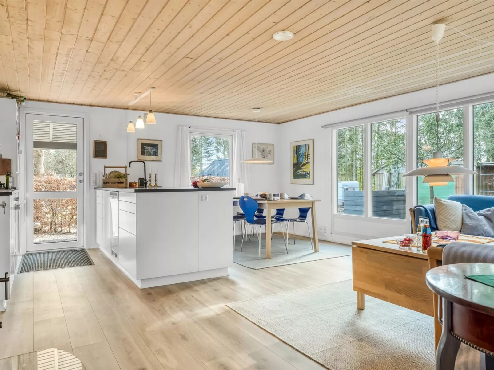 "Milan" - 250m to the fjord-Binnen