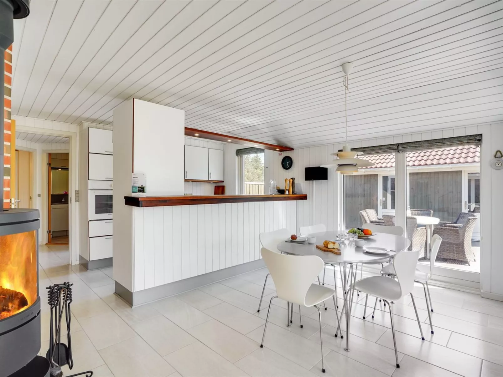 "Henkil" - 700m from the sea-Binnen