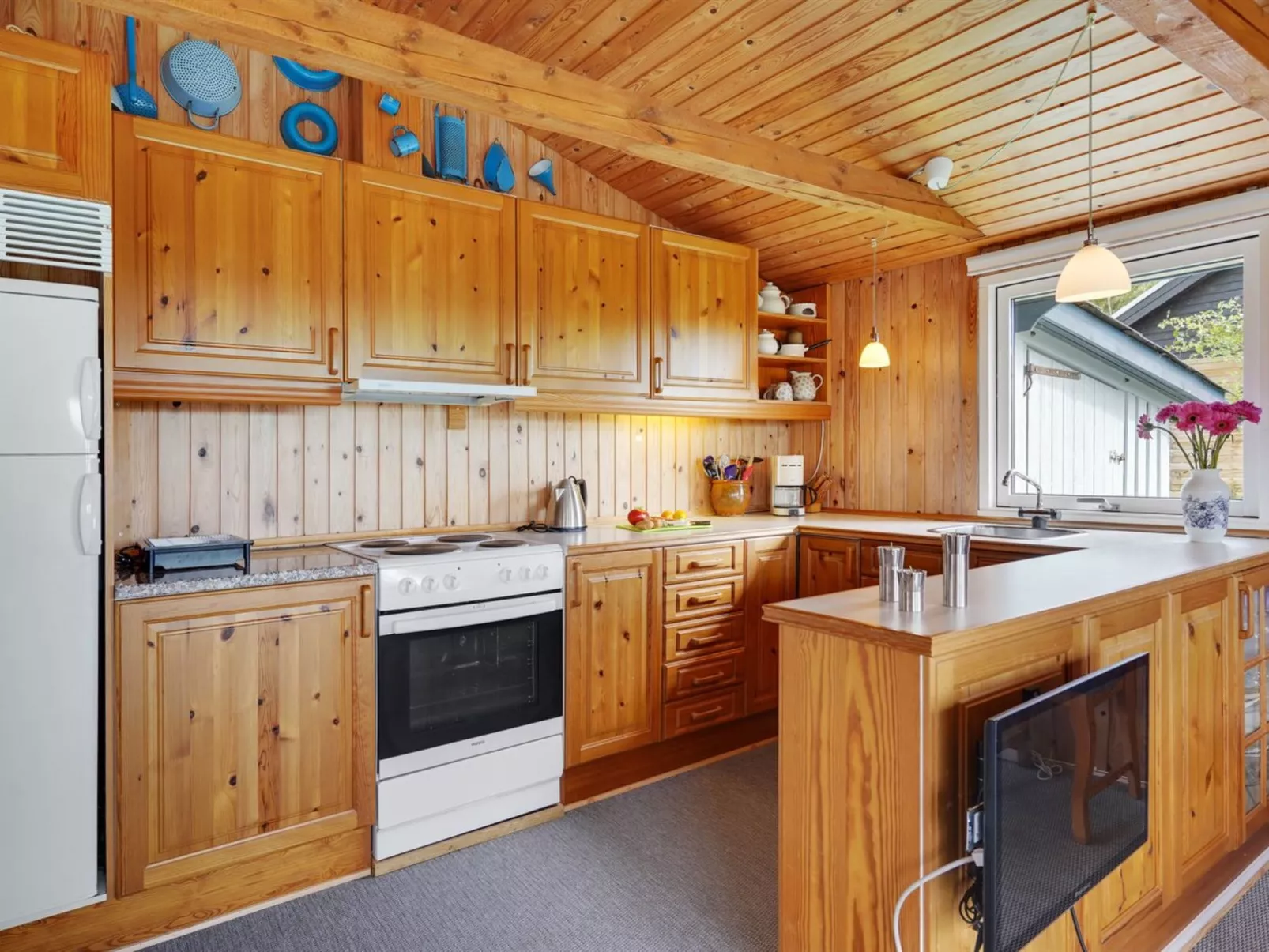 "Herulf" - 100m from the sea-Binnen