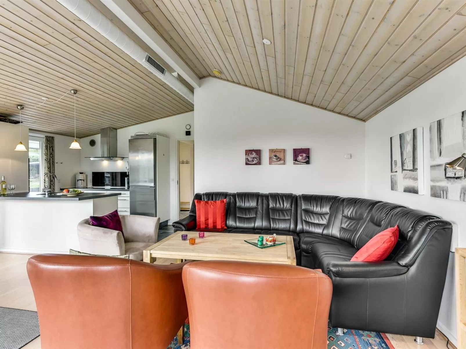 "Sylvelin" - 400m to the fjord-Binnen