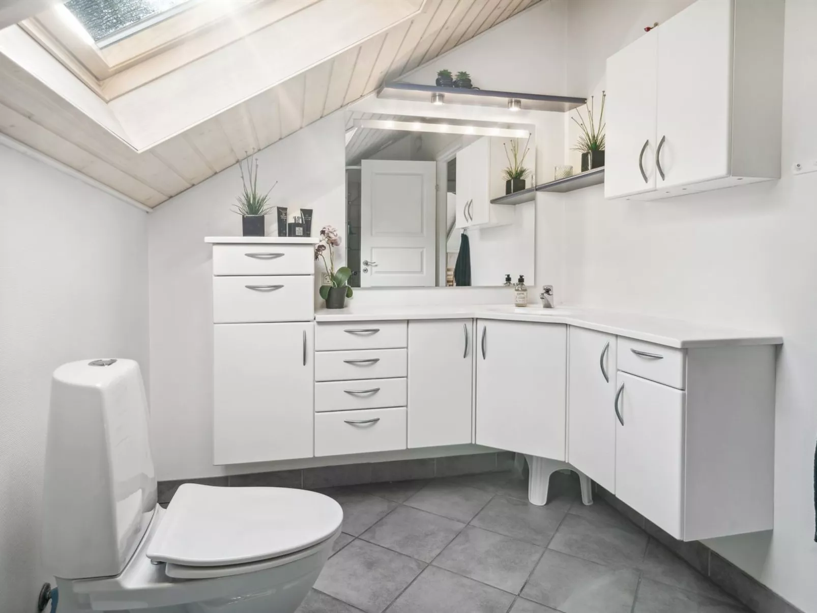 "Ines" - 25km from the sea-Binnen