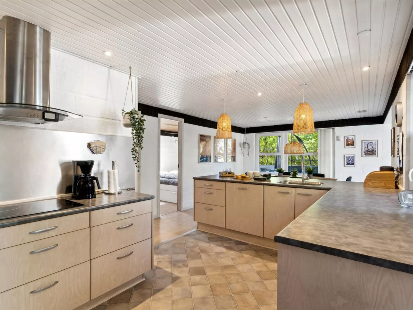 "Glenna" - 1.8km from the sea-Binnen